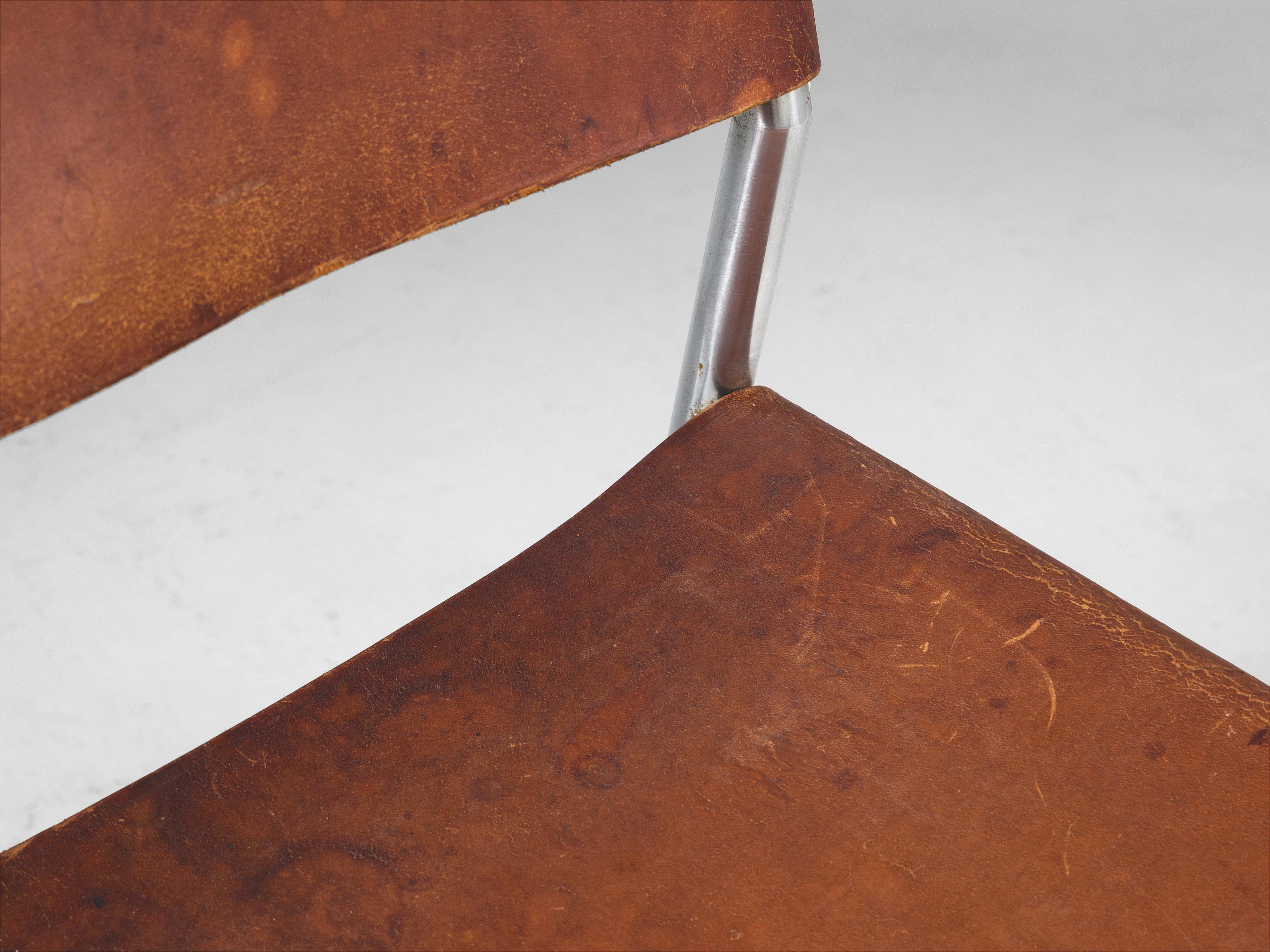 Mid-Century Modern Martin Visser for 't Spectrum Pair of Dining Chairs in Cognac Leather