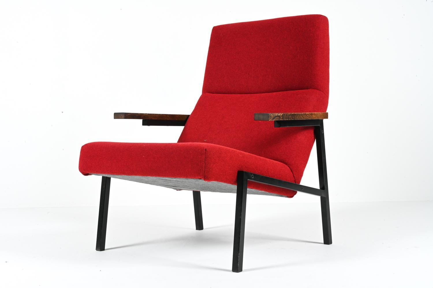 Mid-Century Modern Martin Visser for 't Spectrum SZ 67 Lounge Chair For Sale