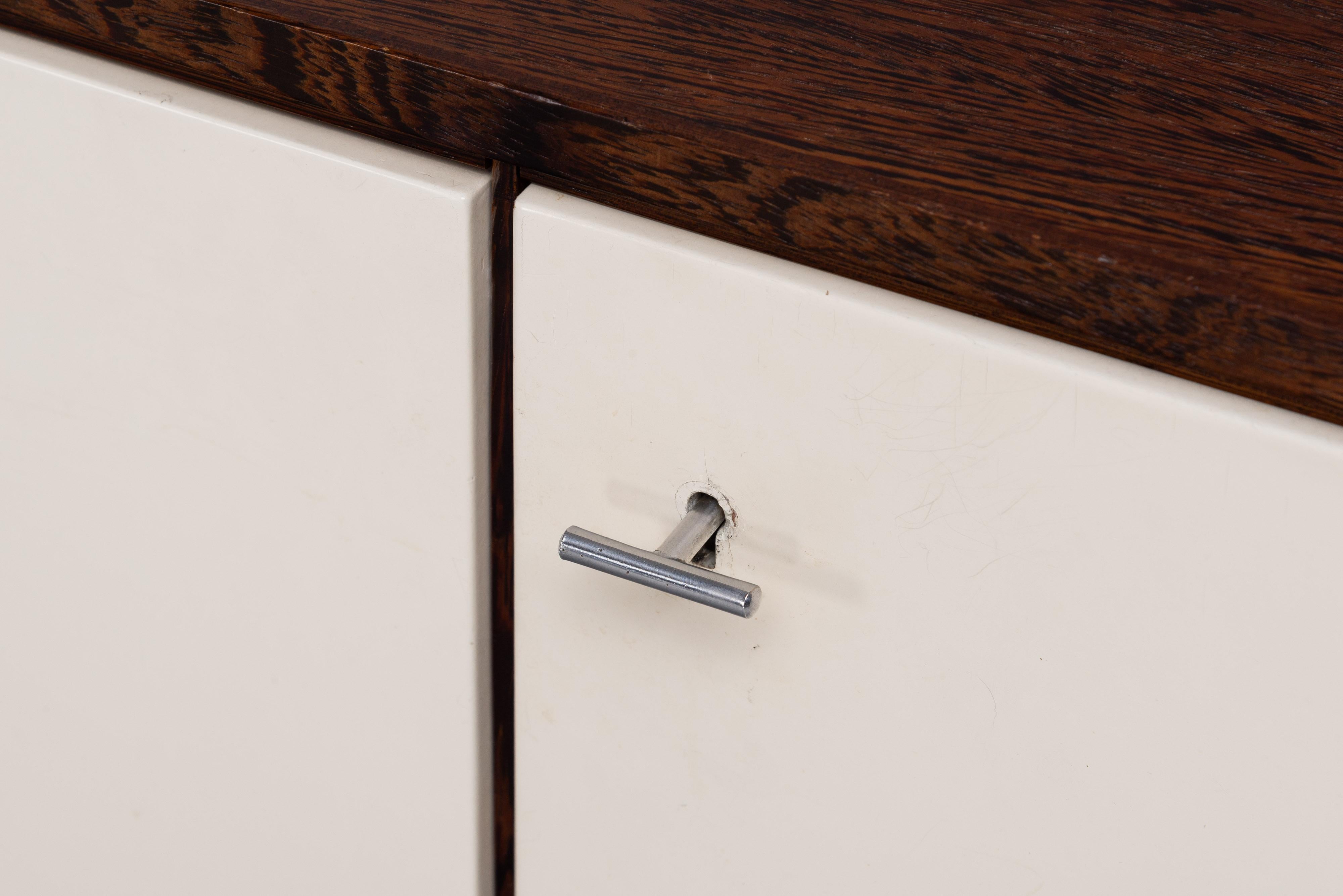 Martin Visser KW21 small sideboard ‘t Spectrum 1959 For Sale 2