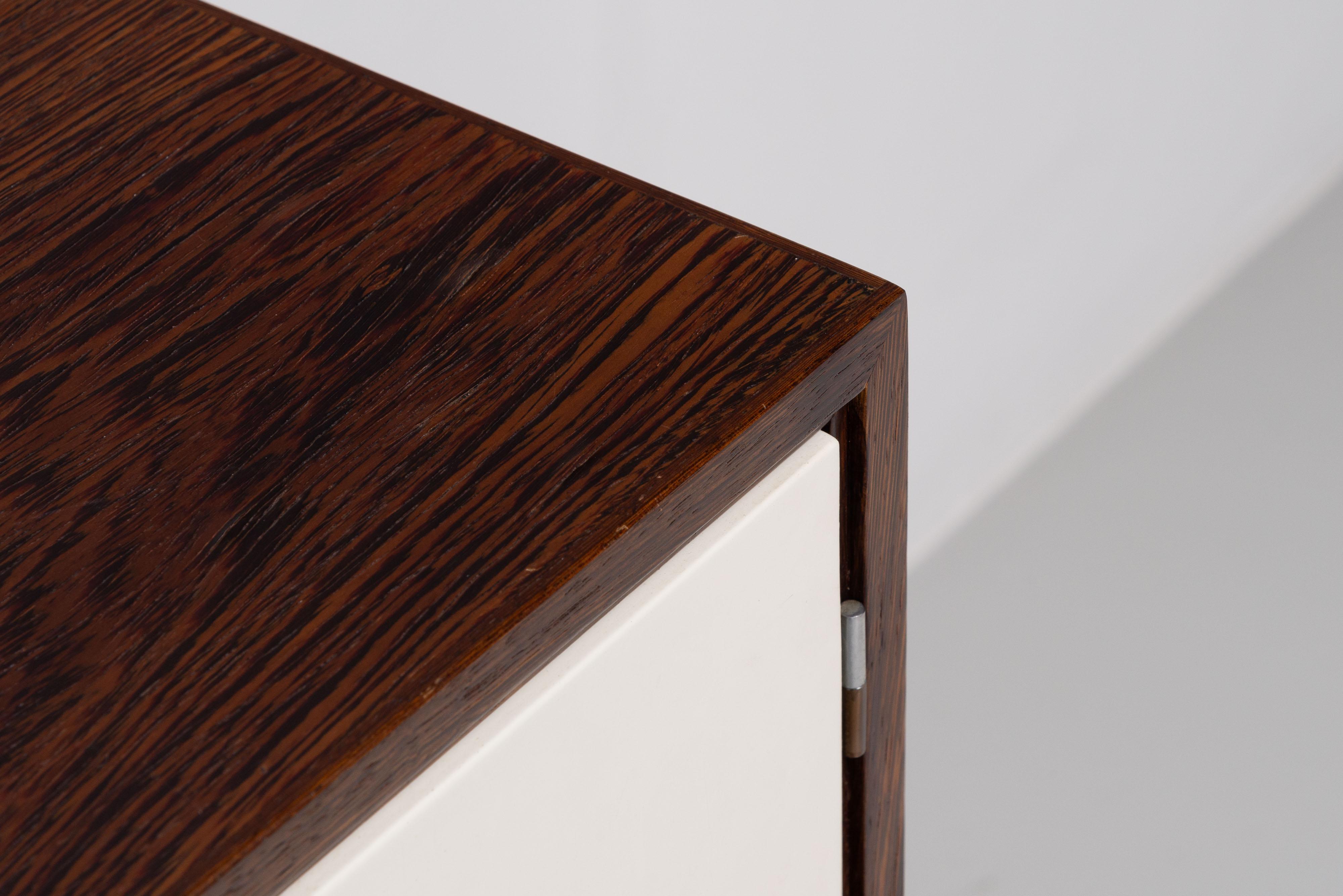 Metal Martin Visser KW21 small sideboard ‘t Spectrum 1959 For Sale