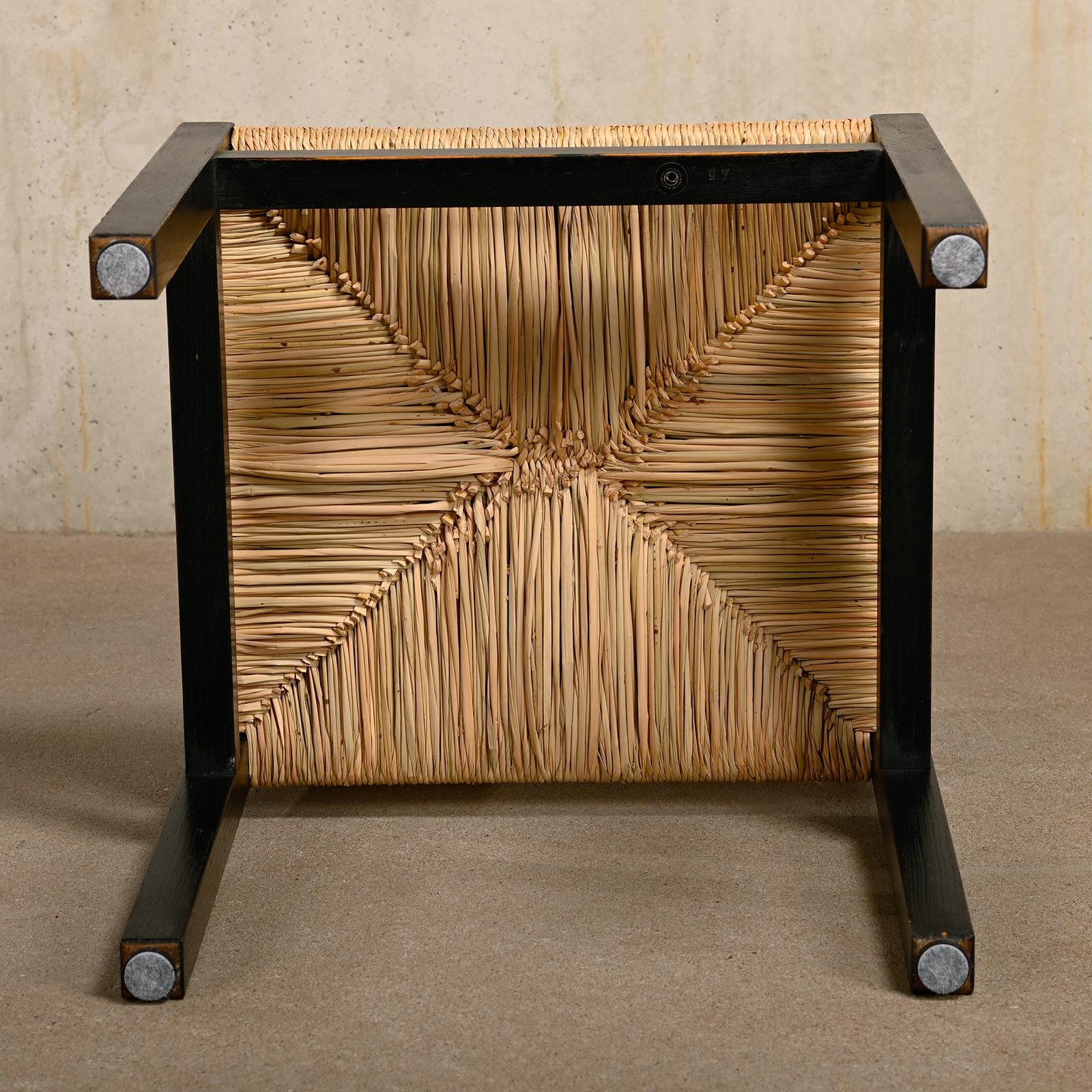 Martin Visser SE82 Chairs in Black Wood and hand woven Rush Seats for Spectrum 10