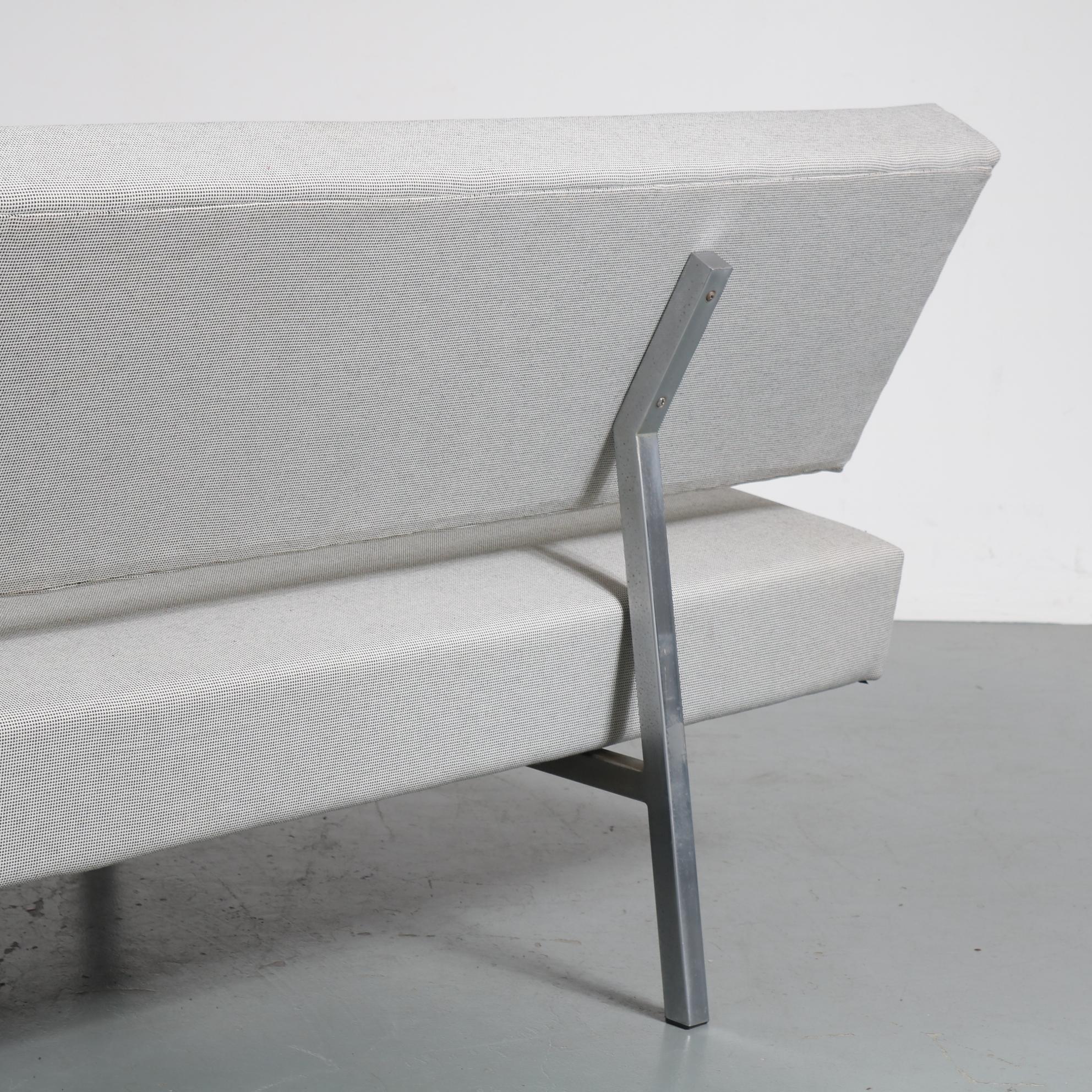 Martin Visser Sleeping Sofa for Spectrum, circa 1960 5