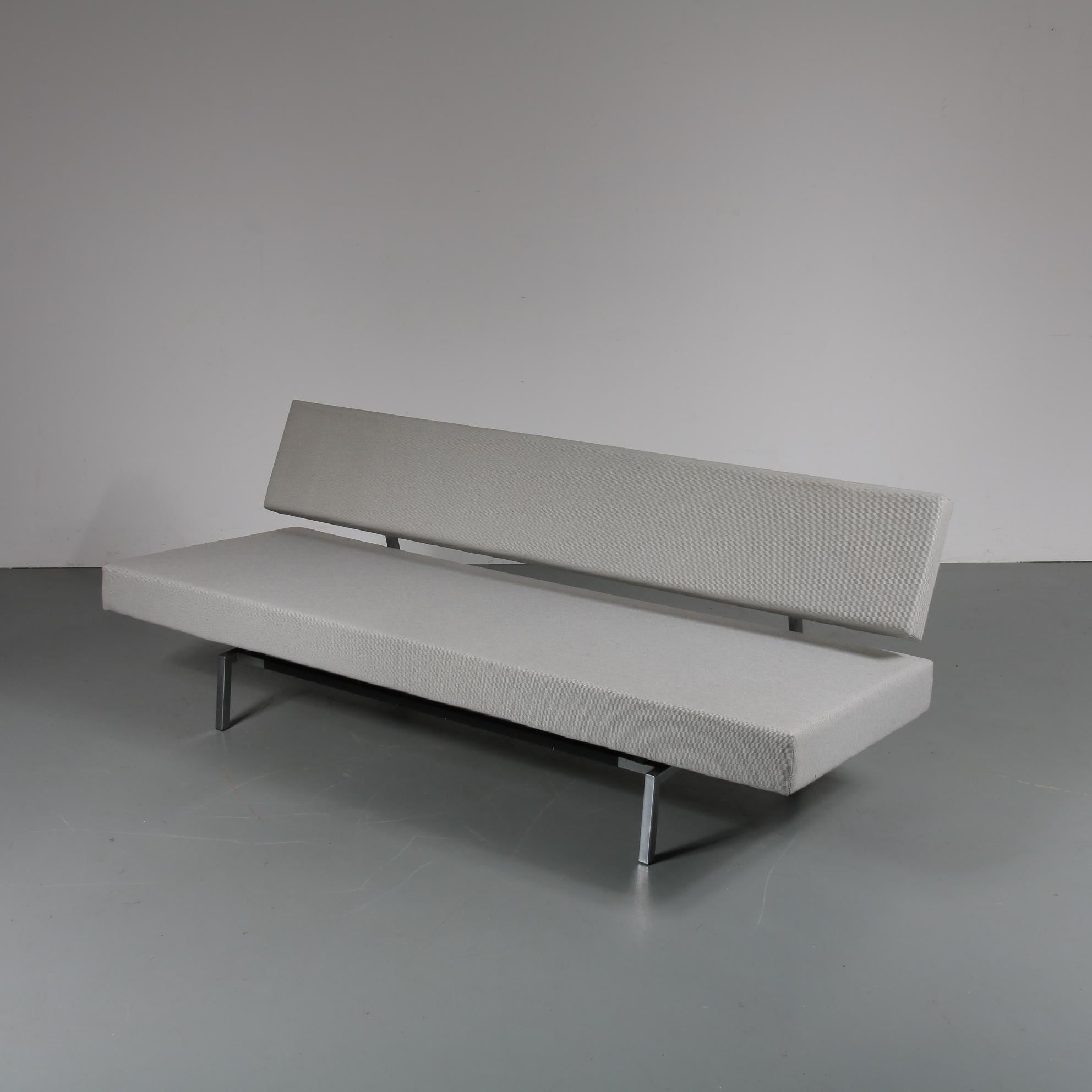 Dutch Martin Visser Sleeping Sofa for Spectrum, circa 1960