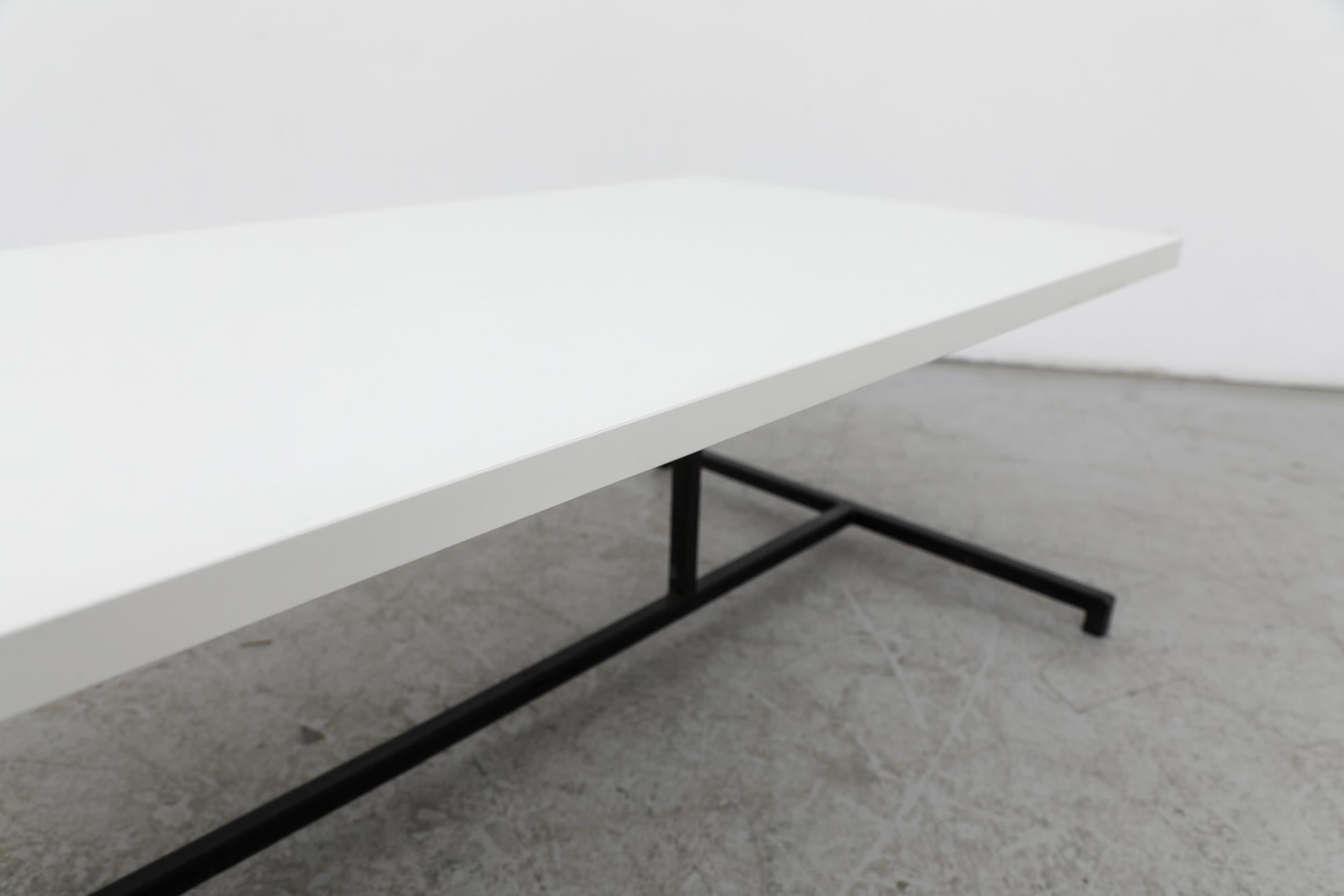 Martin Visser Style MOD Black and White Coffee Table For Sale 3