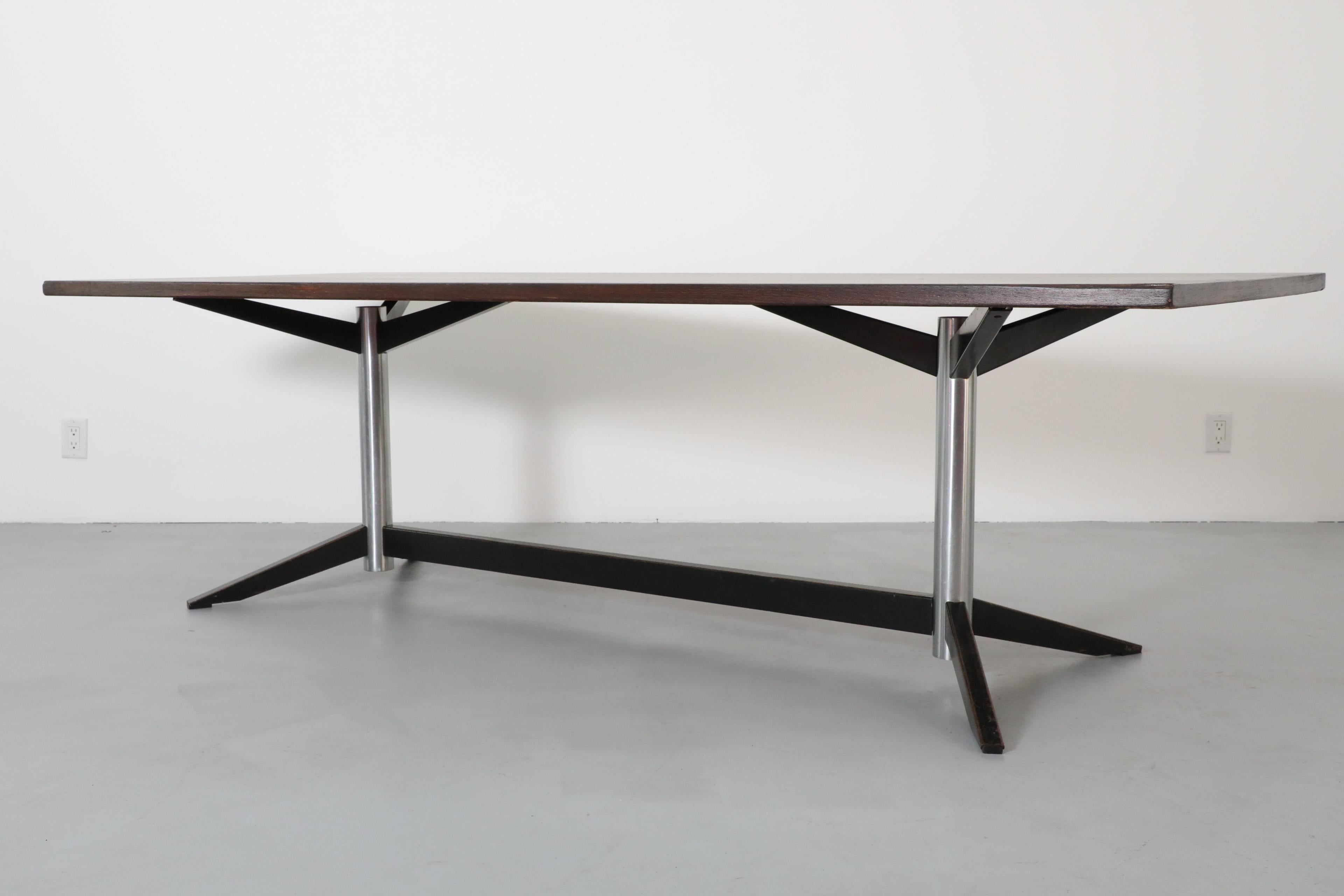 Mid-Century Modern Martin Visser  Table de salle à manger ou de conférence 