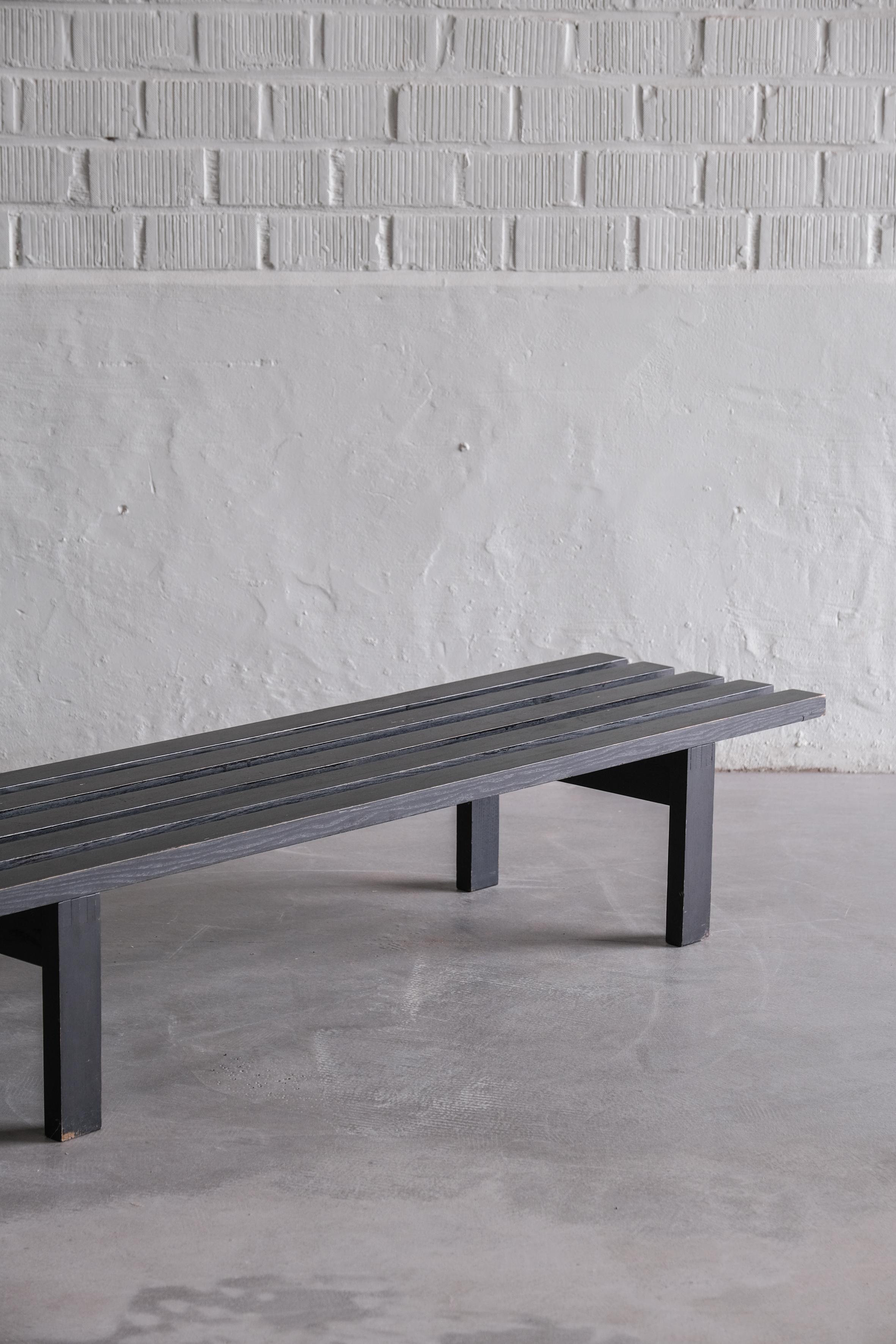 Dutch Martin Visser wooden bench for Spectrum 1960 For Sale