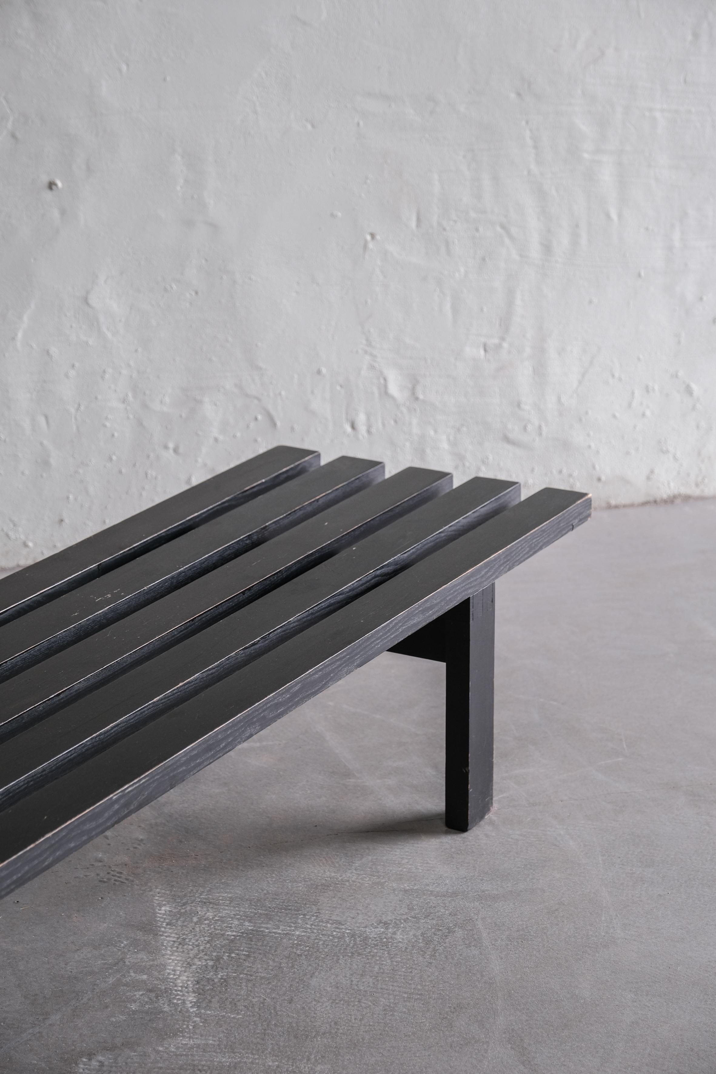 20th Century Martin Visser wooden bench for Spectrum 1960 For Sale