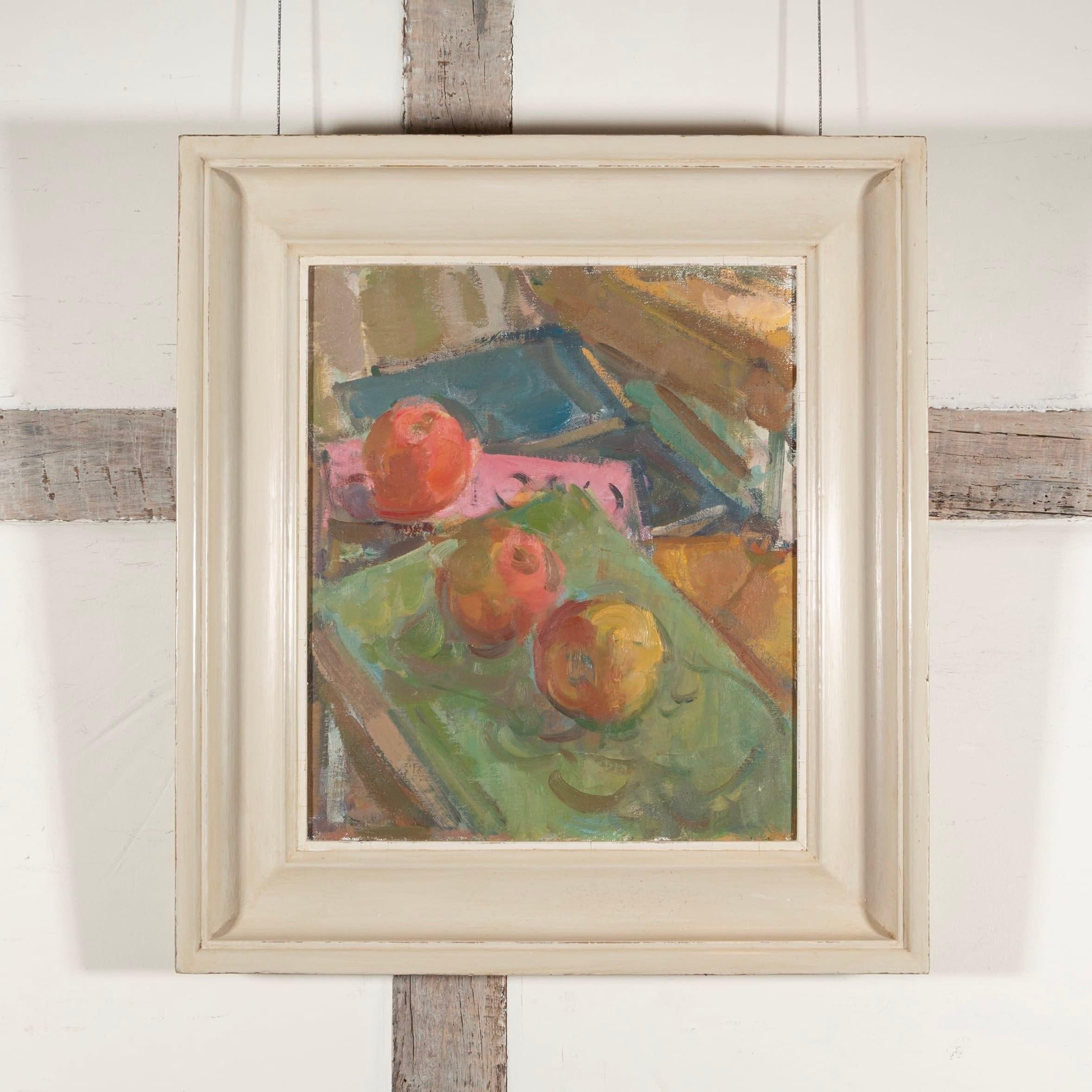 Stillleben, Äpfel und Bücher, Gemälde von Martin Yeoman, 2023 im Angebot 1