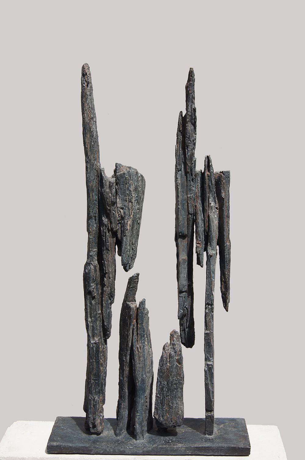 Fragmento n°2 de Martine Demal - Escultura de bronce, abstracta, armonía de formas en venta 1