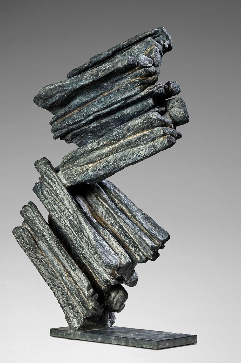 Signs and Writing n°6 by Martine Demal - Bronze sculpture, abstract, harmony
