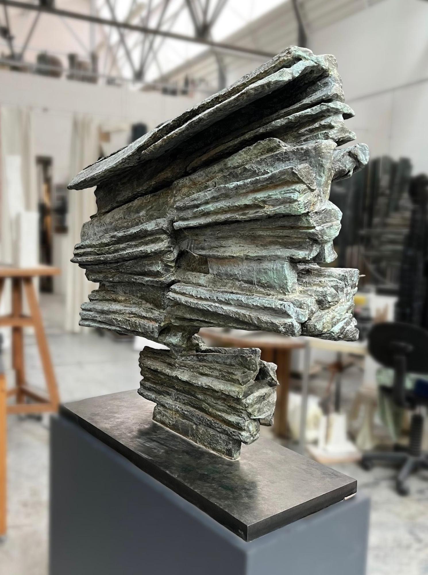 Signs and Writings No. 3 di Martine Demal - Scultura in bronzo da esterno, astratta in vendita 7