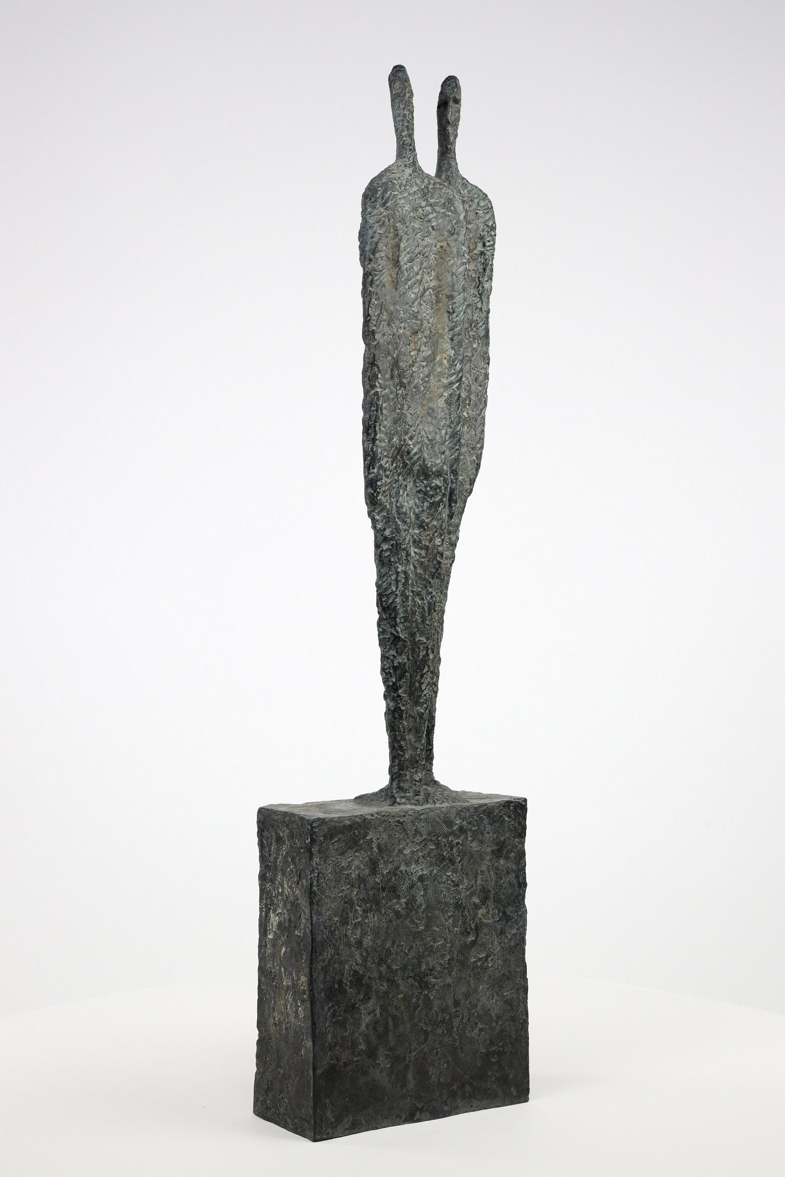 Le grand secret de Martine Demal - Sculpture contemporaine en bronze, figure humaine 2