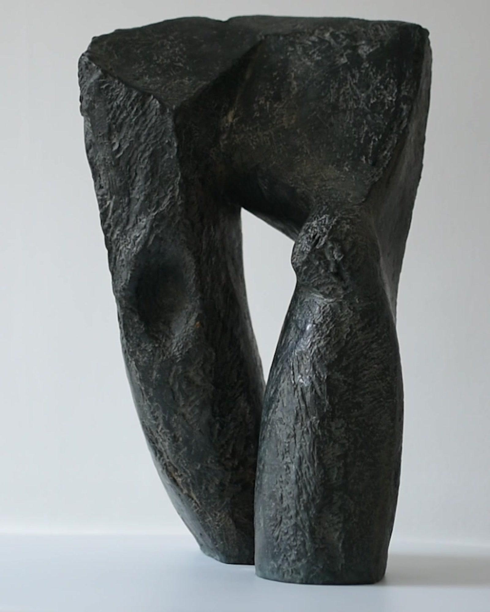 The Passage de Martine Demal - Sculpture contemporaine en bronze, abstraite, harmonie en vente 6