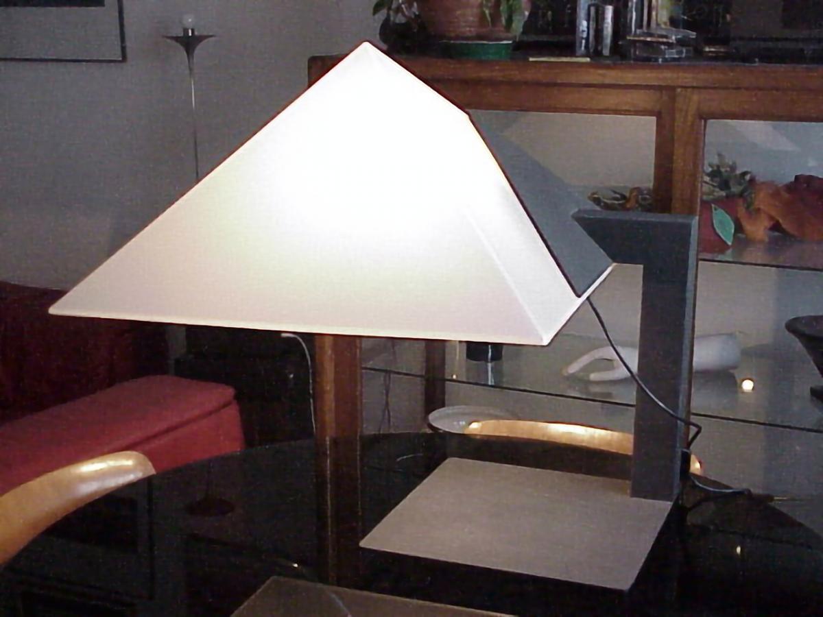 Minimalist Martinelli Italy Large Table Lamp 715 Pitagora Design Elio Martinelli Years '70 For Sale