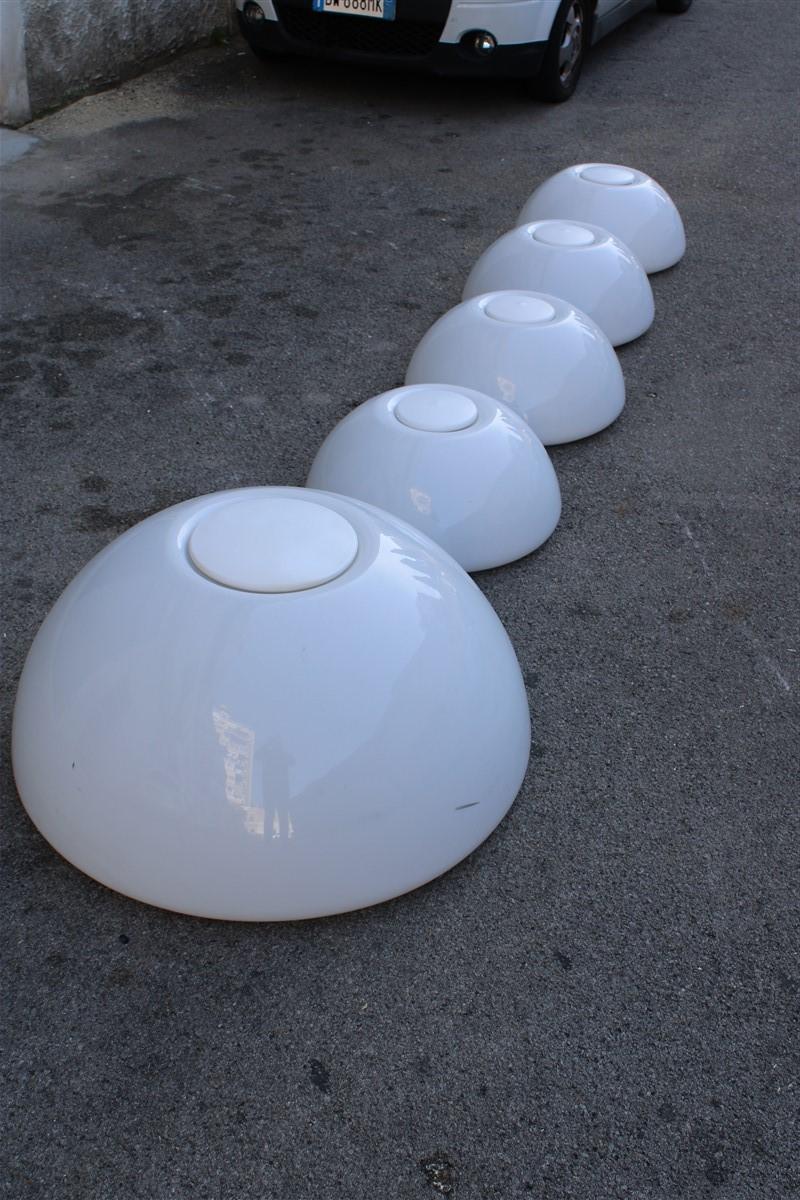 Sets Martinelli Large convex Plexiglass Wall Lights Italian Design White, 1970s For Sale 5