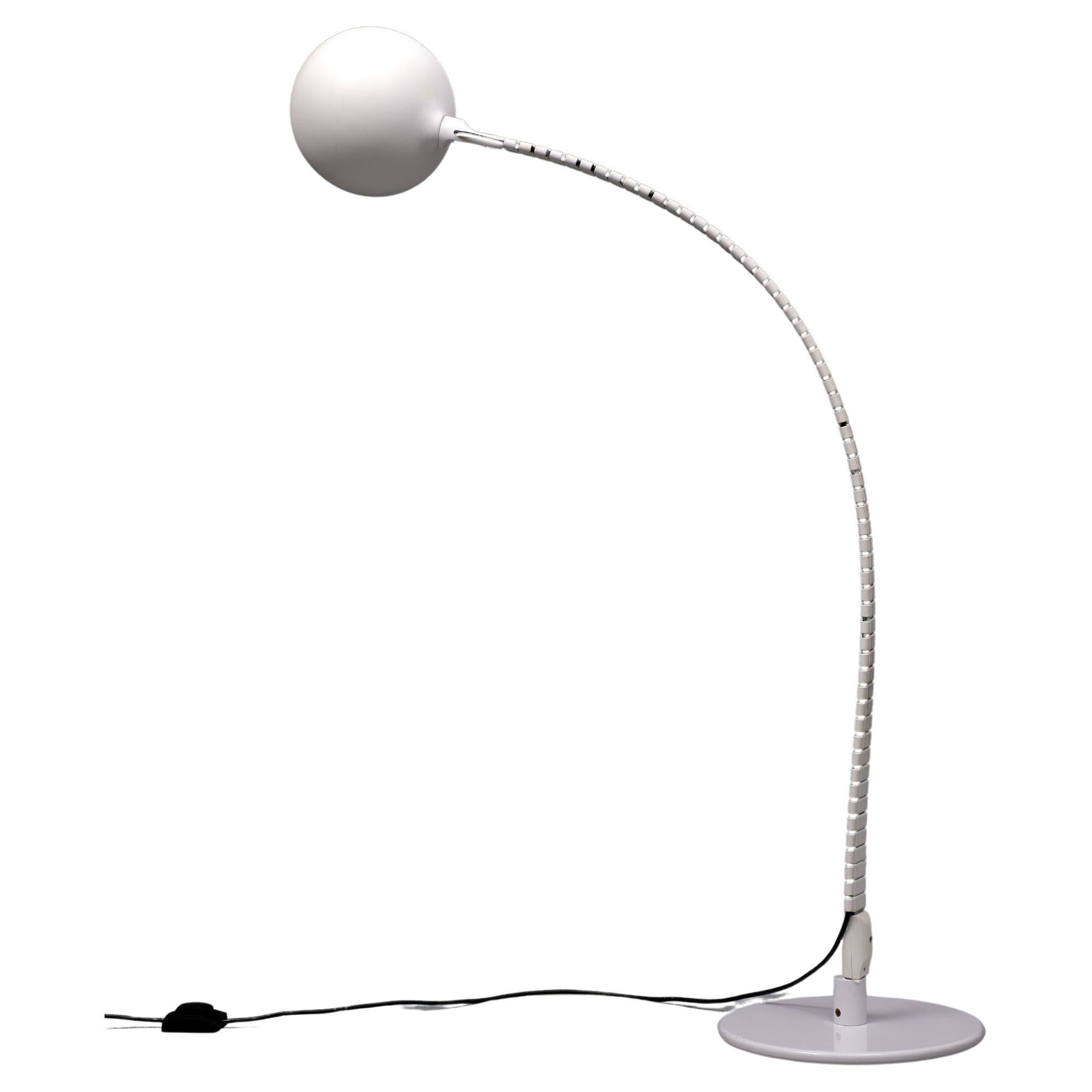 Floor lamp Flex model 2164 by Elio Martinelli for Martinelli Luce, 1960 Italy. The 'Flex' floor lamp (model flex Calotta) was designed by Elio Martinelli for Martinelli Luce, Italy in 1969. The adjustable arm is inspired by the human spine and made