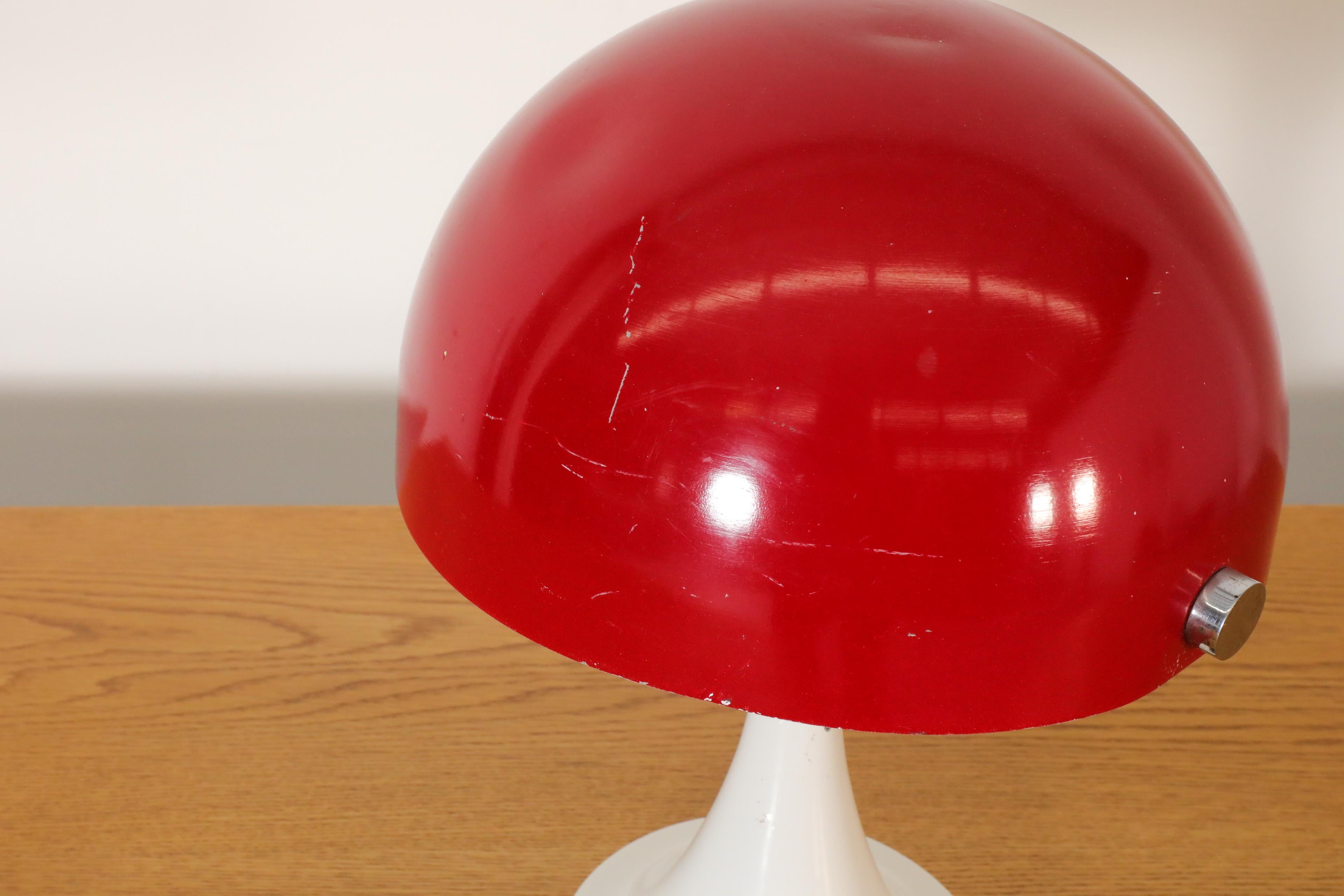 Martinelli Luce Inspired Red & White Mushroom Table Lamp with Rotating Shade 9
