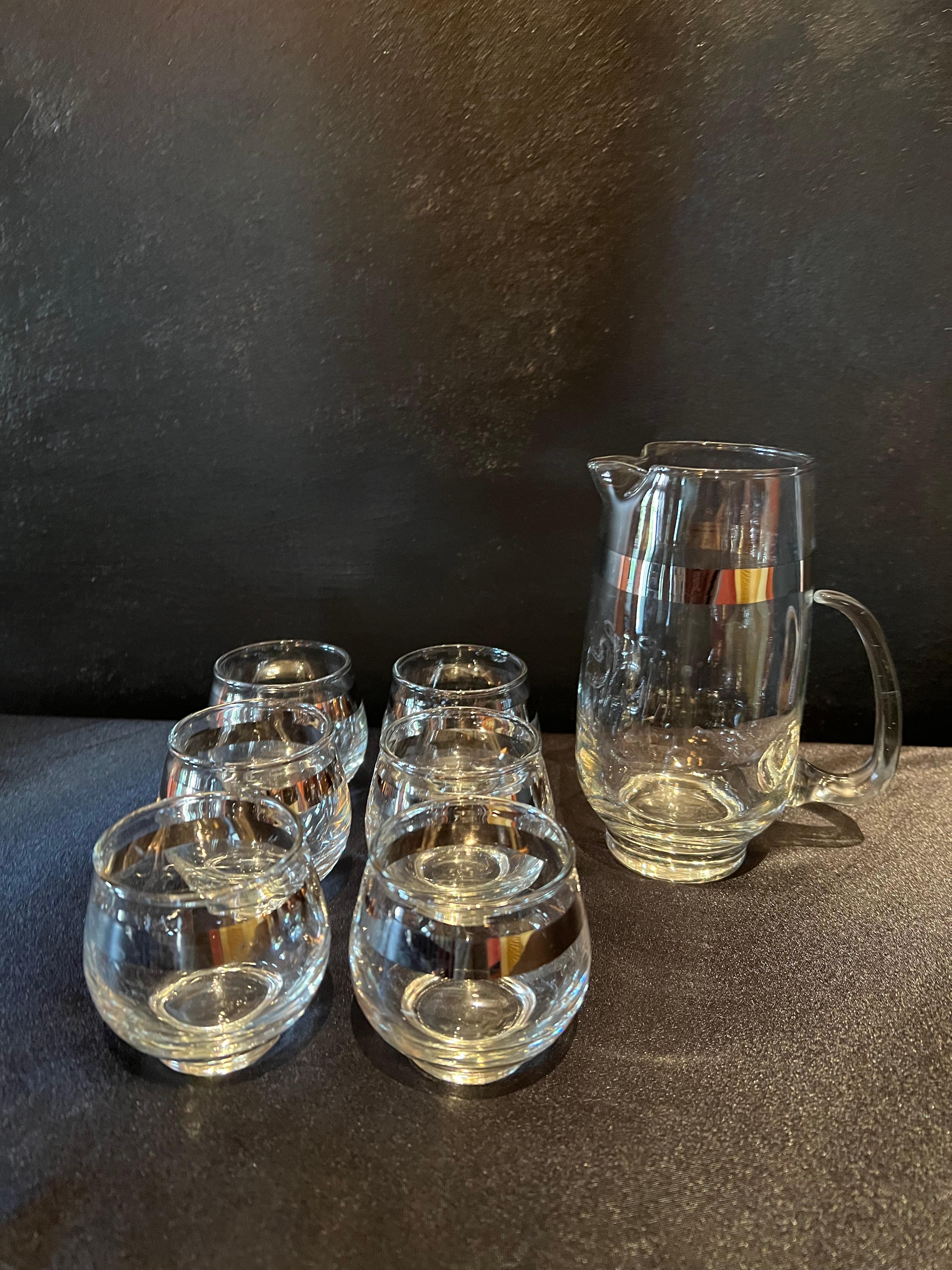 Silver Martini Pitcher with 6 Small Cocktail Glasses in the Manner of Dorothy Thorpe For Sale
