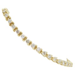 Martini Set Diamond Tennis Bracelet Made in 14k Yellow Gold