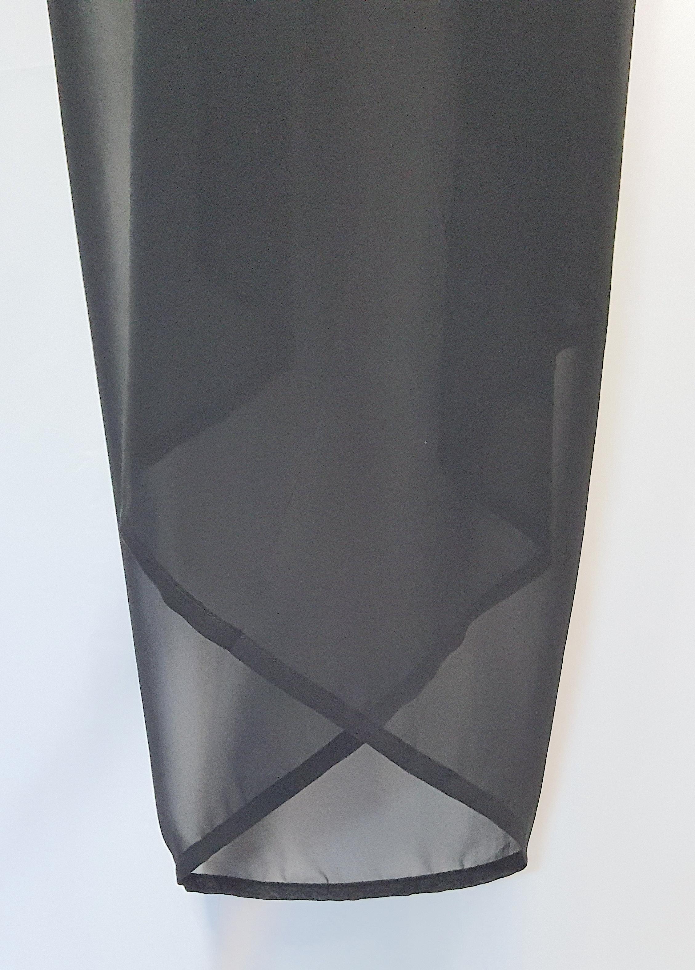 MartinMargiela 1990 1stRetrospectiveCollection1994 Sheer Black Convertible Apron For Sale 3