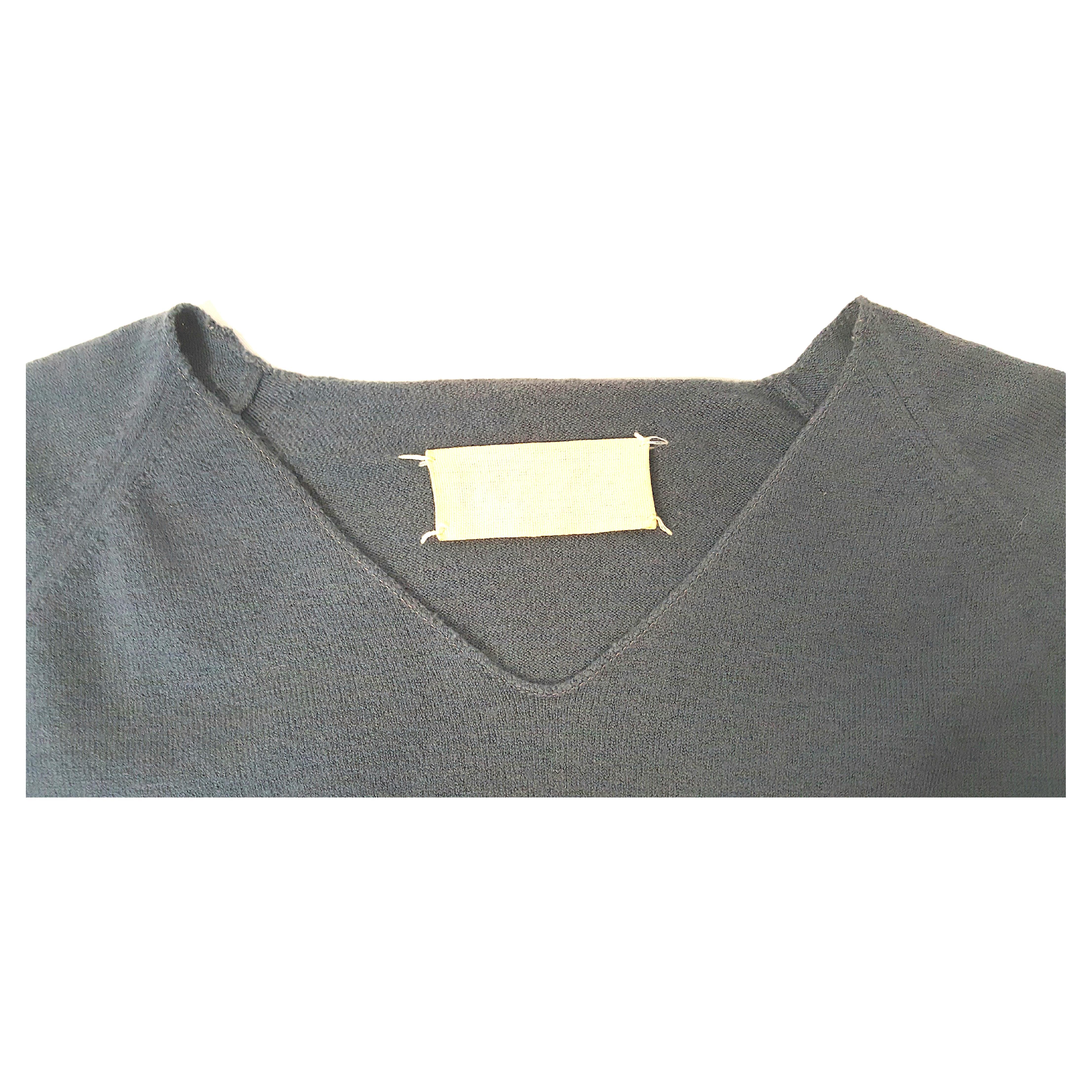 Couture MartinMargiela 1994 Artisanal Line0 UpcycledSocks Overdyed Pullover In Excellent Condition For Sale In Chicago, IL
