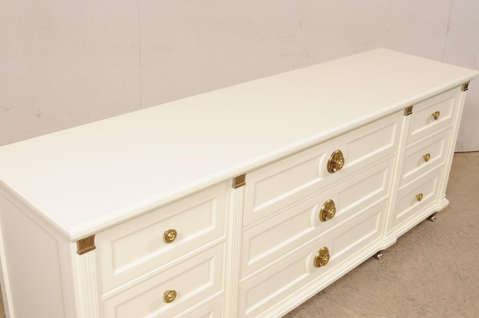 Martinsville 7 Ft Long Chest of Drawers, Ivory with Gold Hardware & Accents In Good Condition In Atlanta, GA