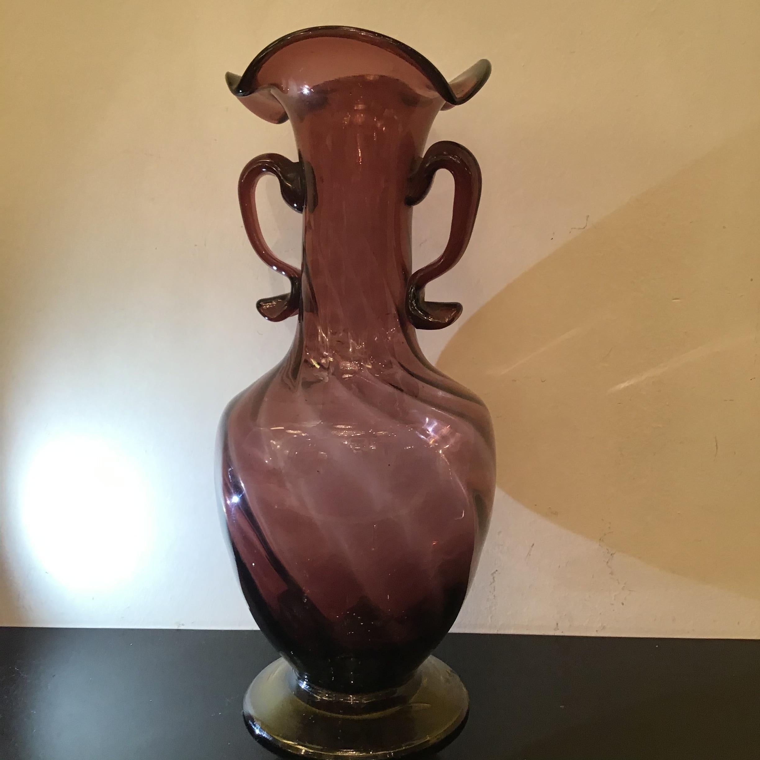 Milieu du XXe siècle Vase Martinuzzi en verre de Murano, Italie, 1940  en vente