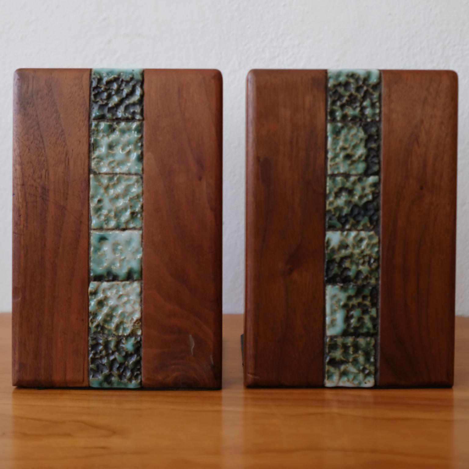 Martz Bookends for Marshall Studios Walnut and Ceramic In Good Condition For Sale In San Diego, CA