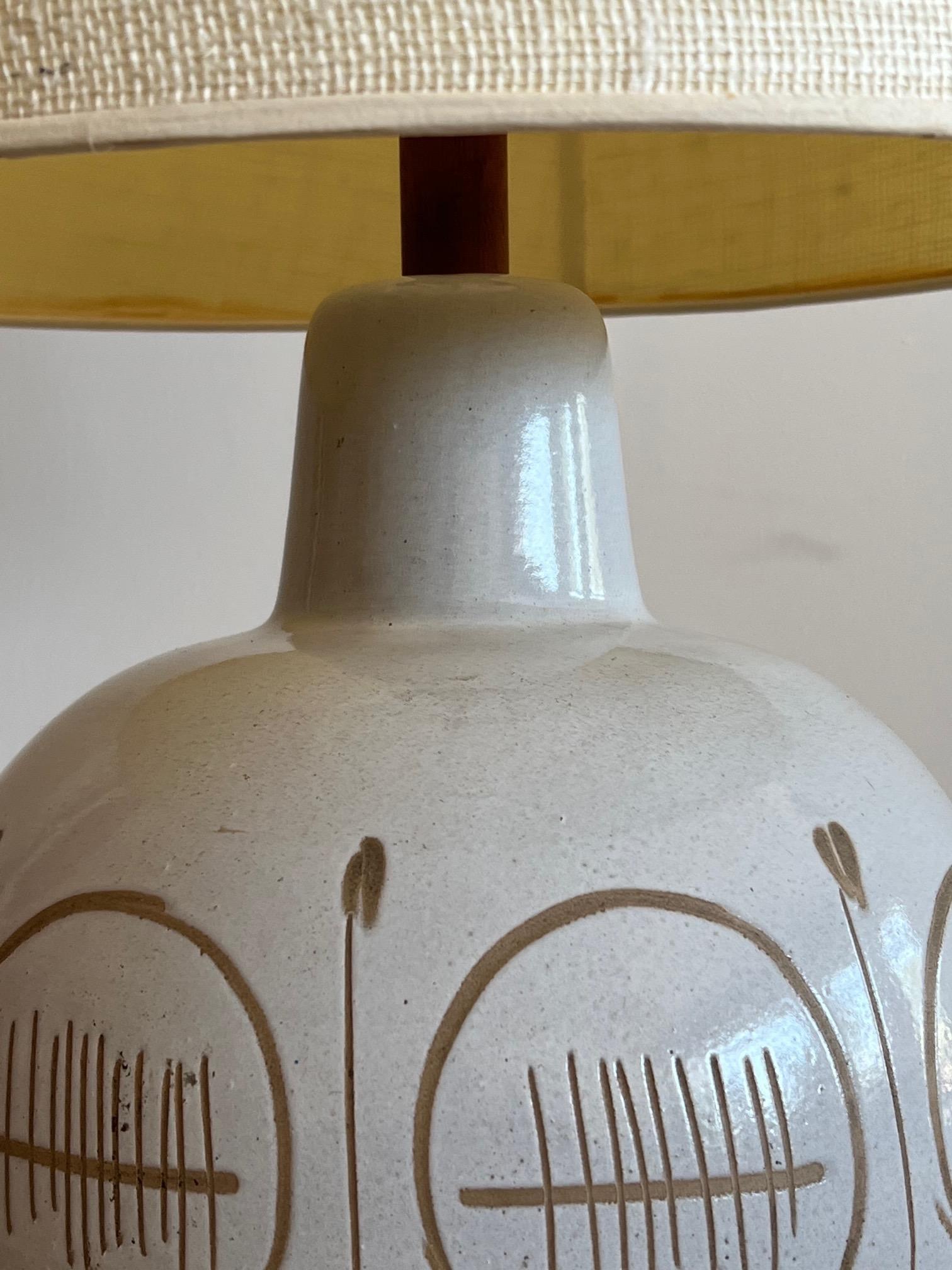 Martz Ceramic Lamp with Sgraffito Decoration For Sale 3