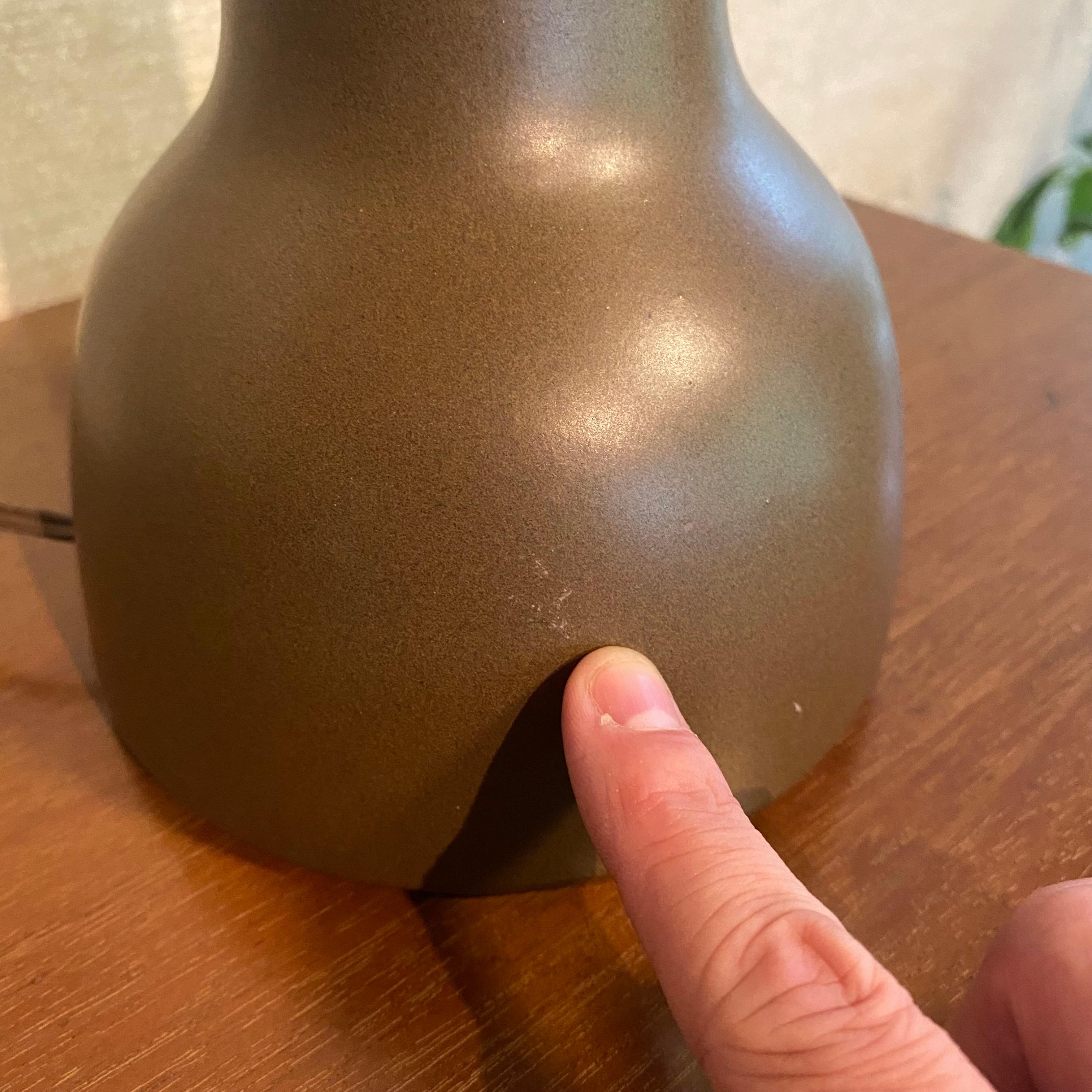 Martz for Marshall Studios Pair of All Original Brown Ceramic Pottery Lamps 10