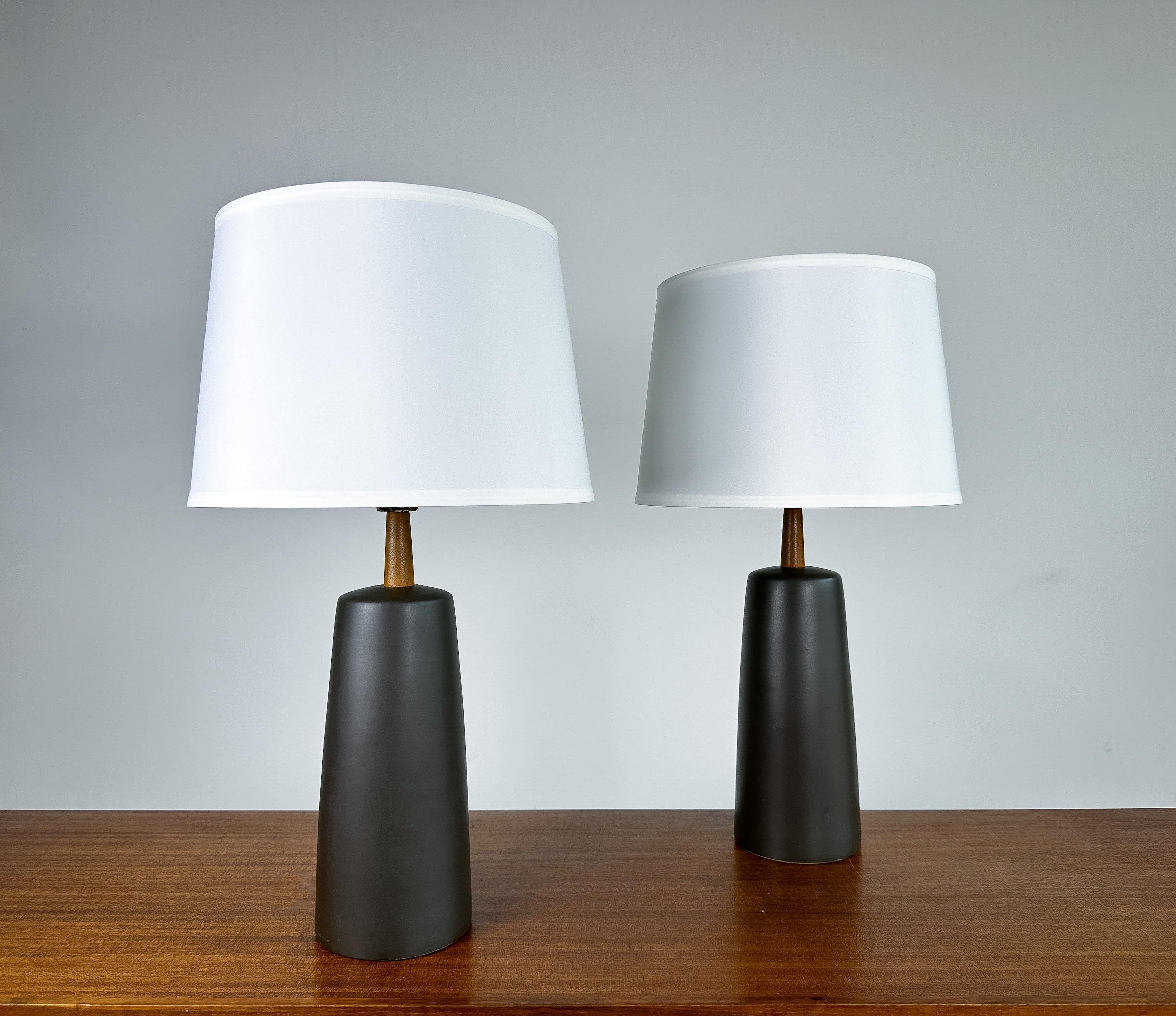 American Martz Glazed Ceramic Table Lamps, Marshall Studios, 1960s, a Pair For Sale