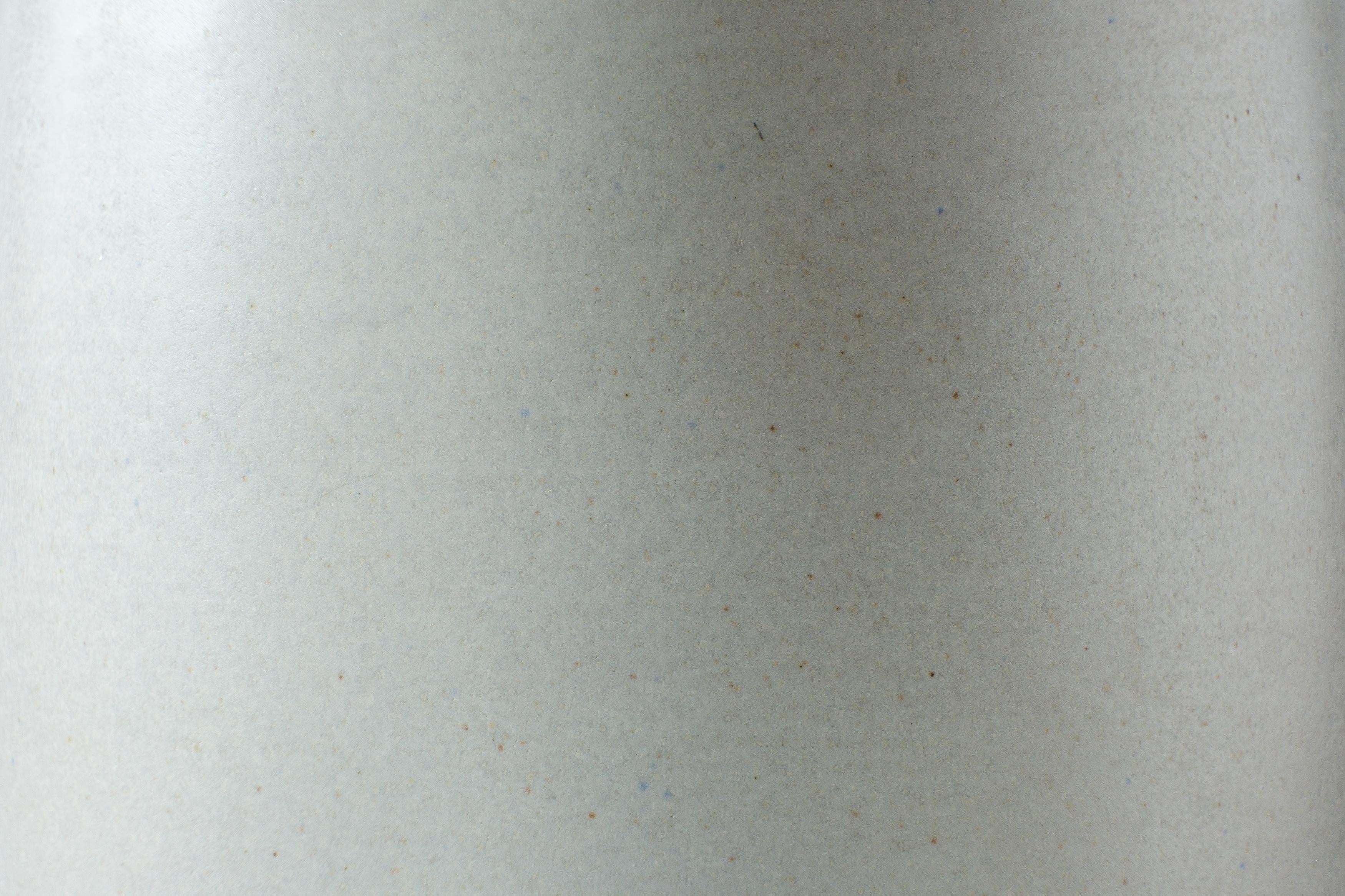 Laiton Lampes de table Martz / Marshall Studios Ceramic Pottery-Satin Speckled White Glaze en vente
