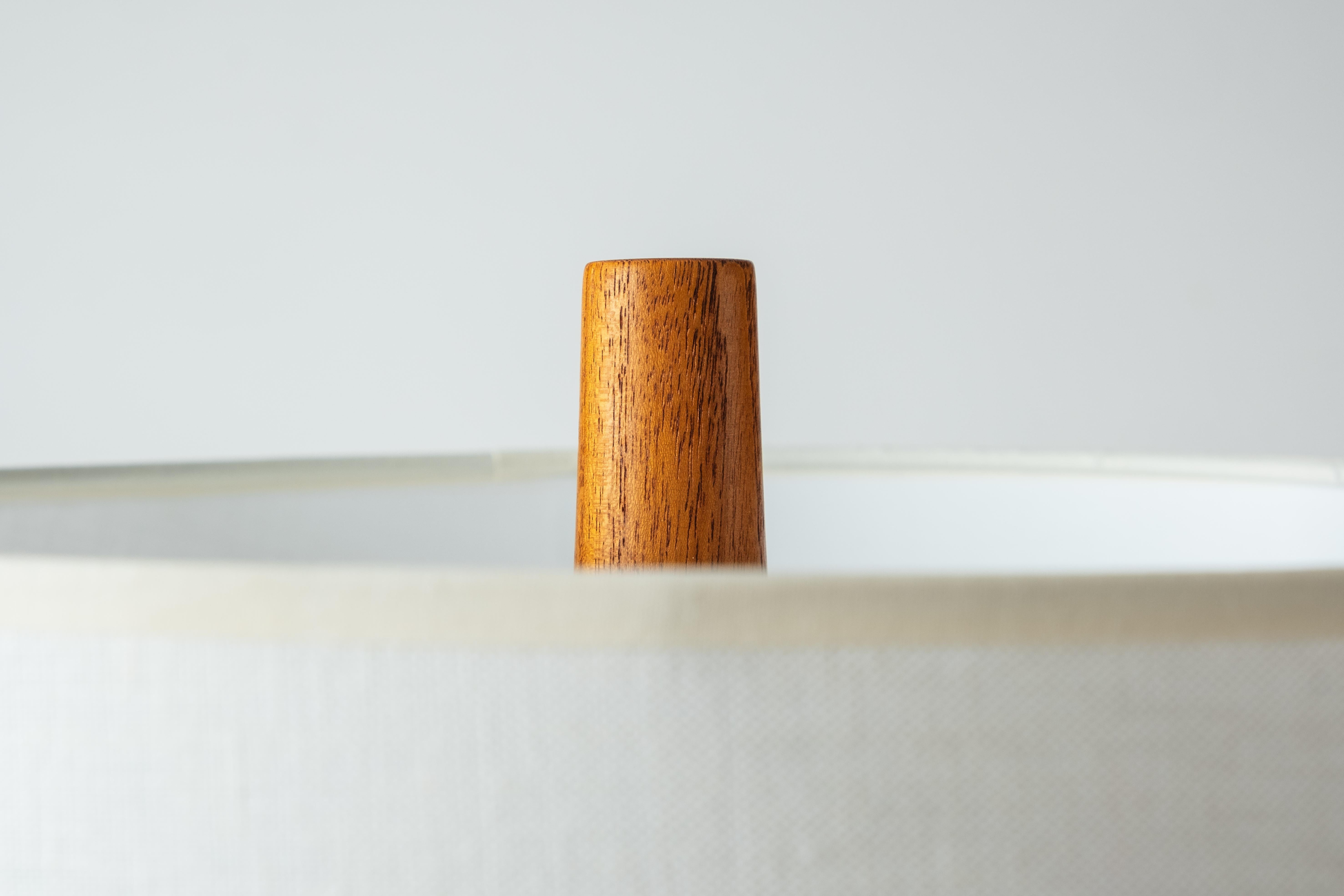 Laiton Lampe de table en céramique Martz/Marshall Studios, glaçure blanche mate en vente