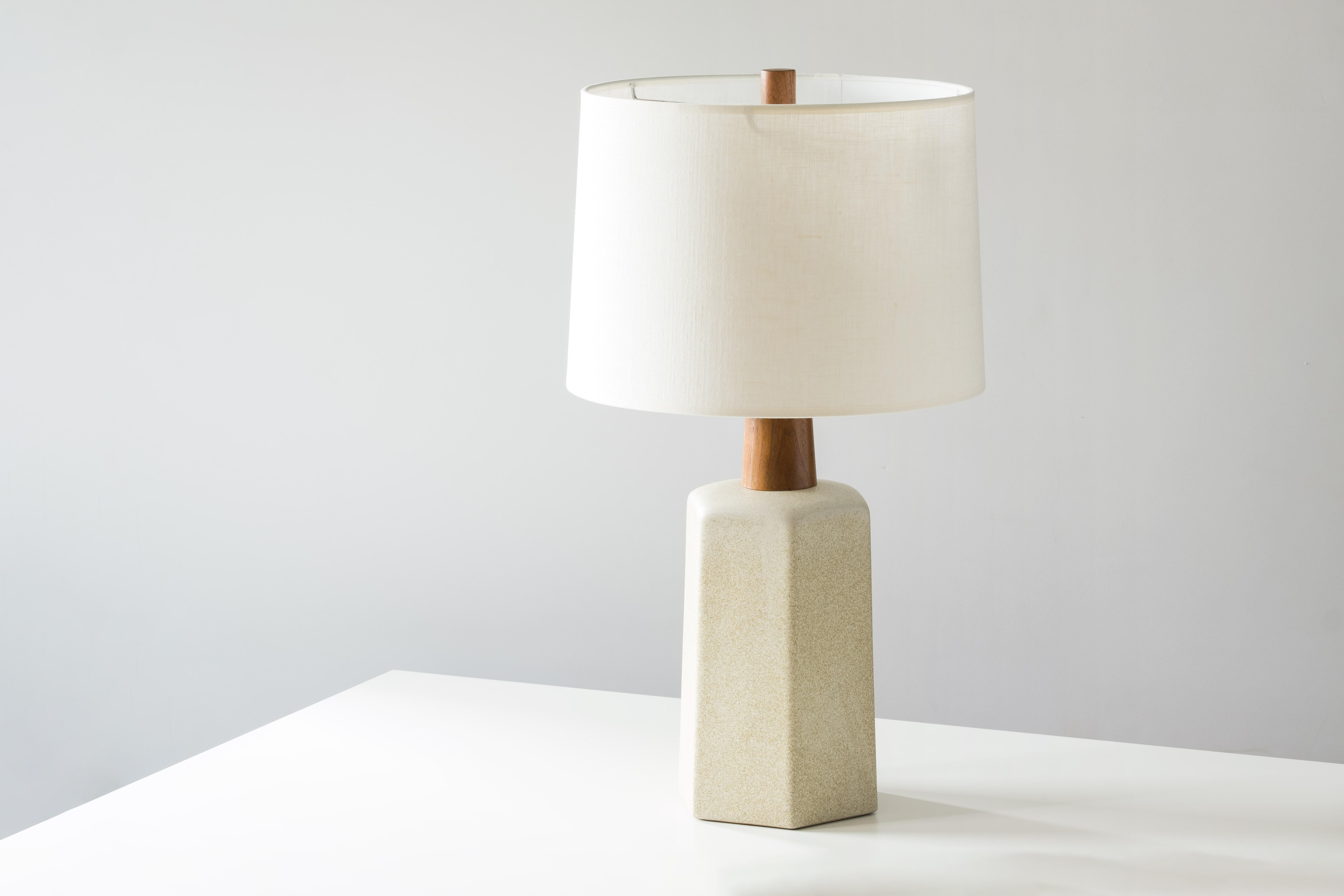 Mid-Century Modern Martz / Marshall Studios Hexagon Table Lamp—Cream Sand Glaze
