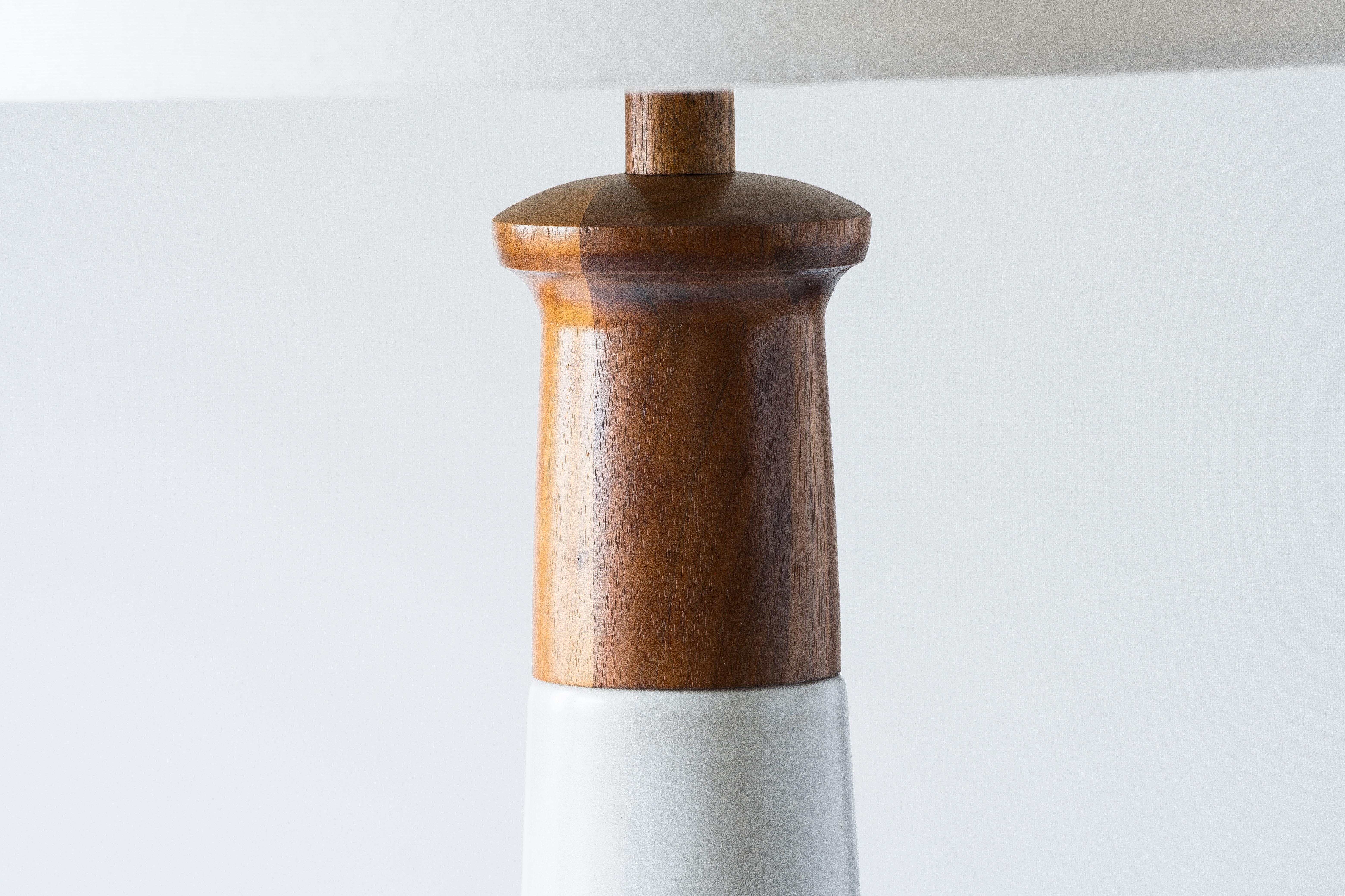 Mid-20th Century Martz / Marshall Studios Tall Ceramic Lamp, White Glaze with Walnut Accents