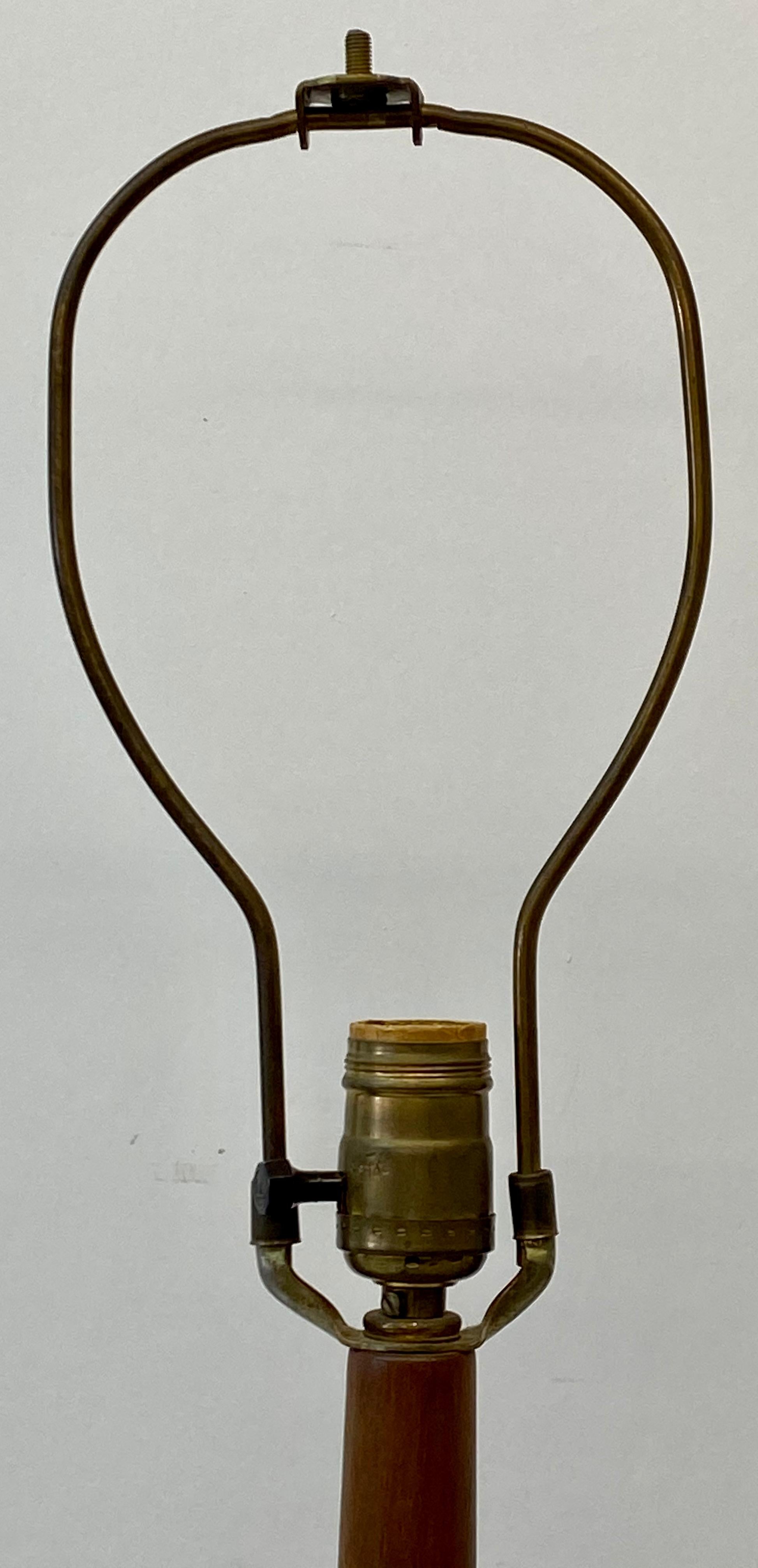 Martz Mid Century Large Scale Brown Glazed Ceramic Table Lamp In Good Condition For Sale In San Francisco, CA