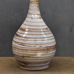 Martz Model No. 101 Swirl Glazed Teardrop Pottery Table Lamp Marshall Studios