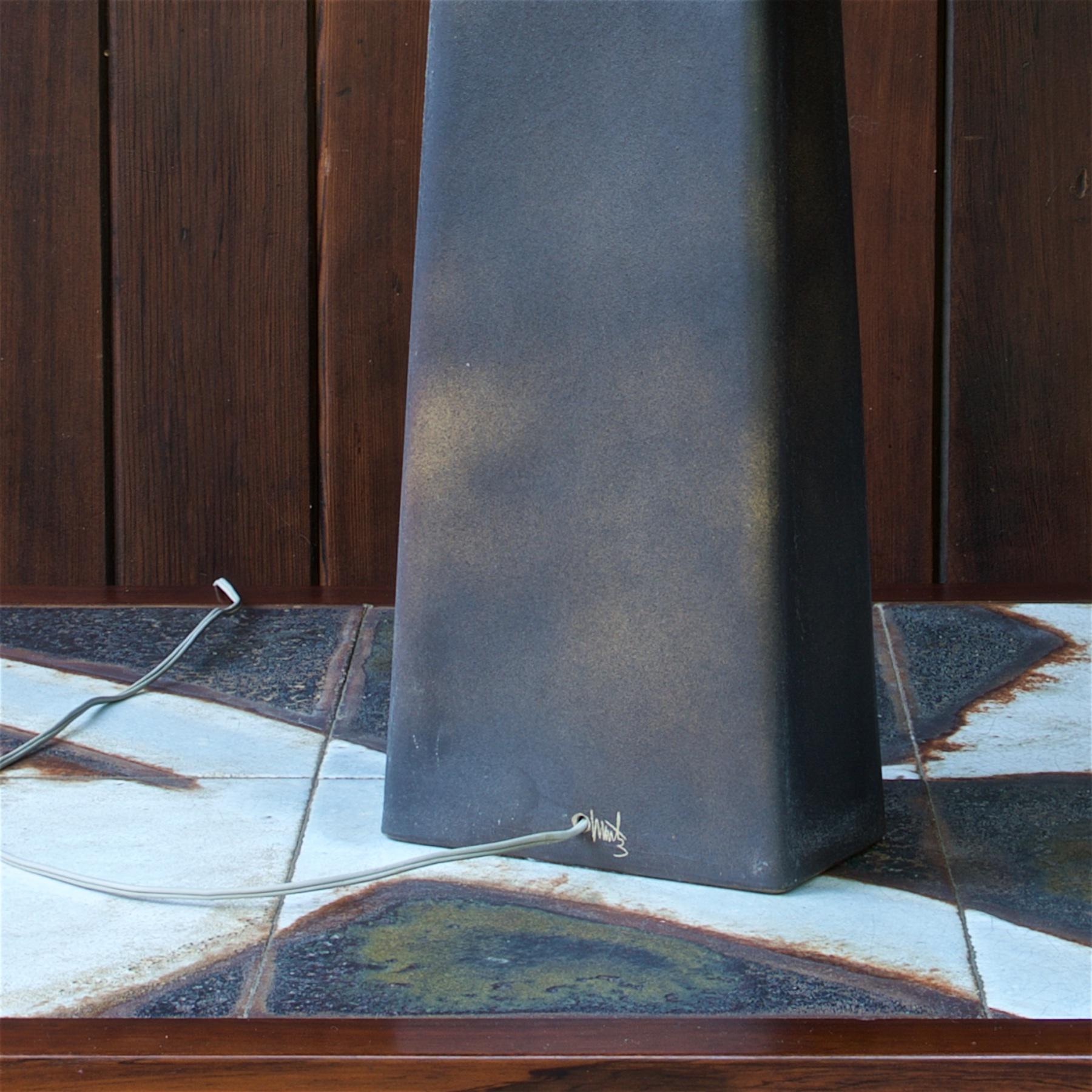 Late 20th Century Martz Sgraffito Tombstone Table Lamp Rustic Cabinmodern Midcentury Post Beam