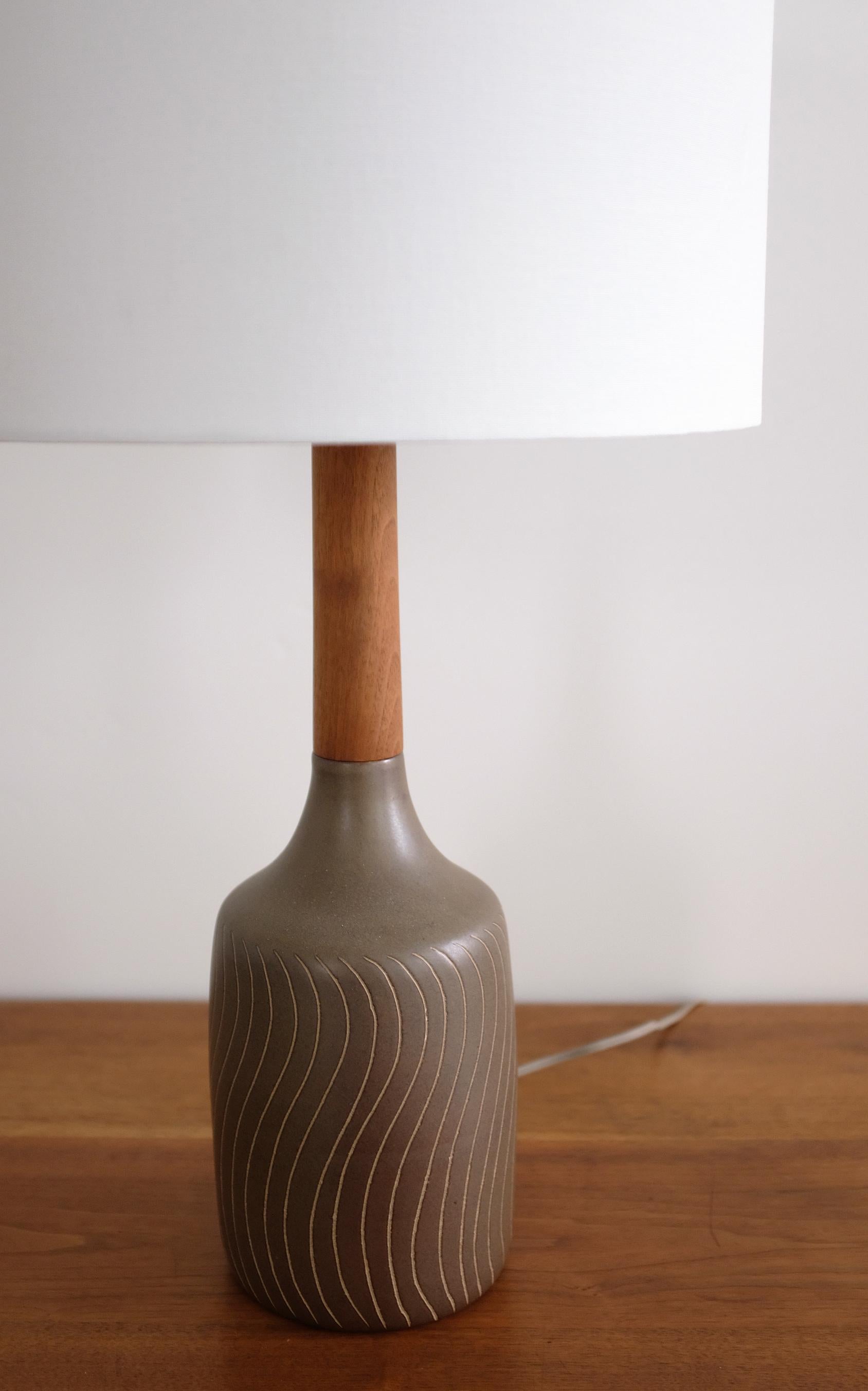 Mid-20th Century Martz Table Lamp by Jane and Gordon Martz for Marshall Studios, 1960s, Ceramic For Sale