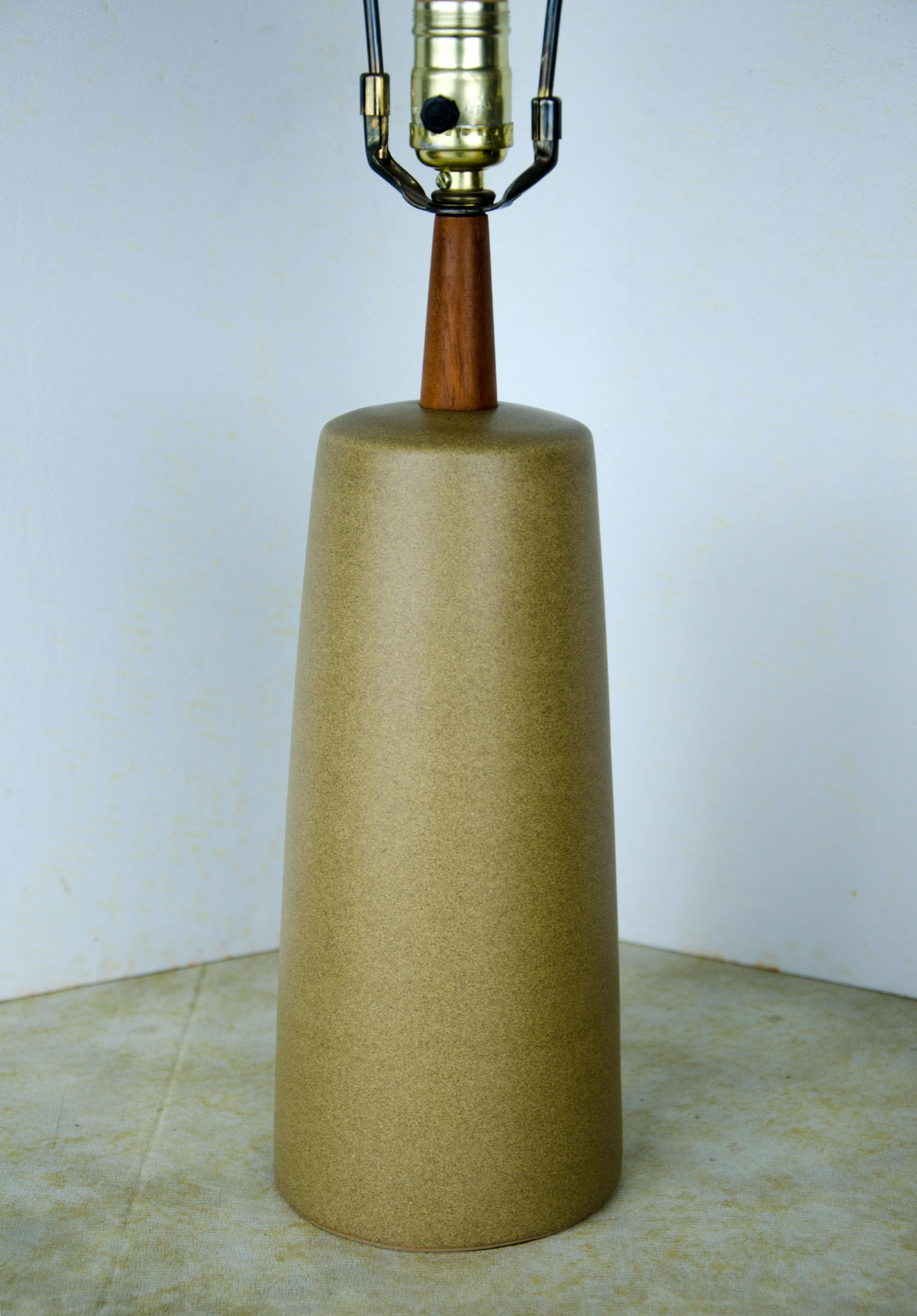 American Martz Table Lamp, Original Shade