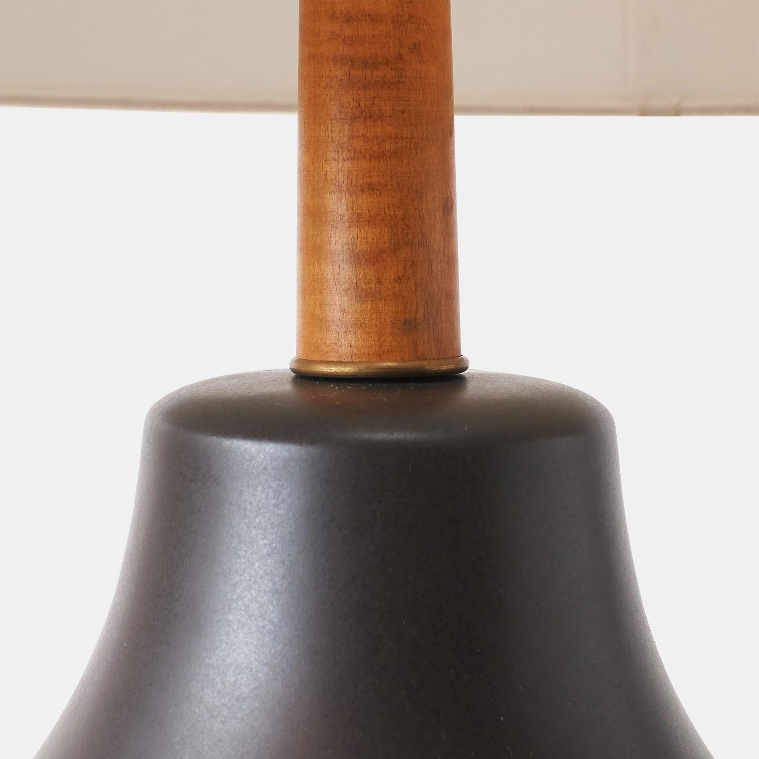 Lampe de table Martz avec abat-jour fait main Bon état - En vente à San Francisco, CA