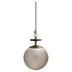Lampe à suspension à globe Maru 10 - Pochette à perles - Matériel en satin ou autre en nickel 