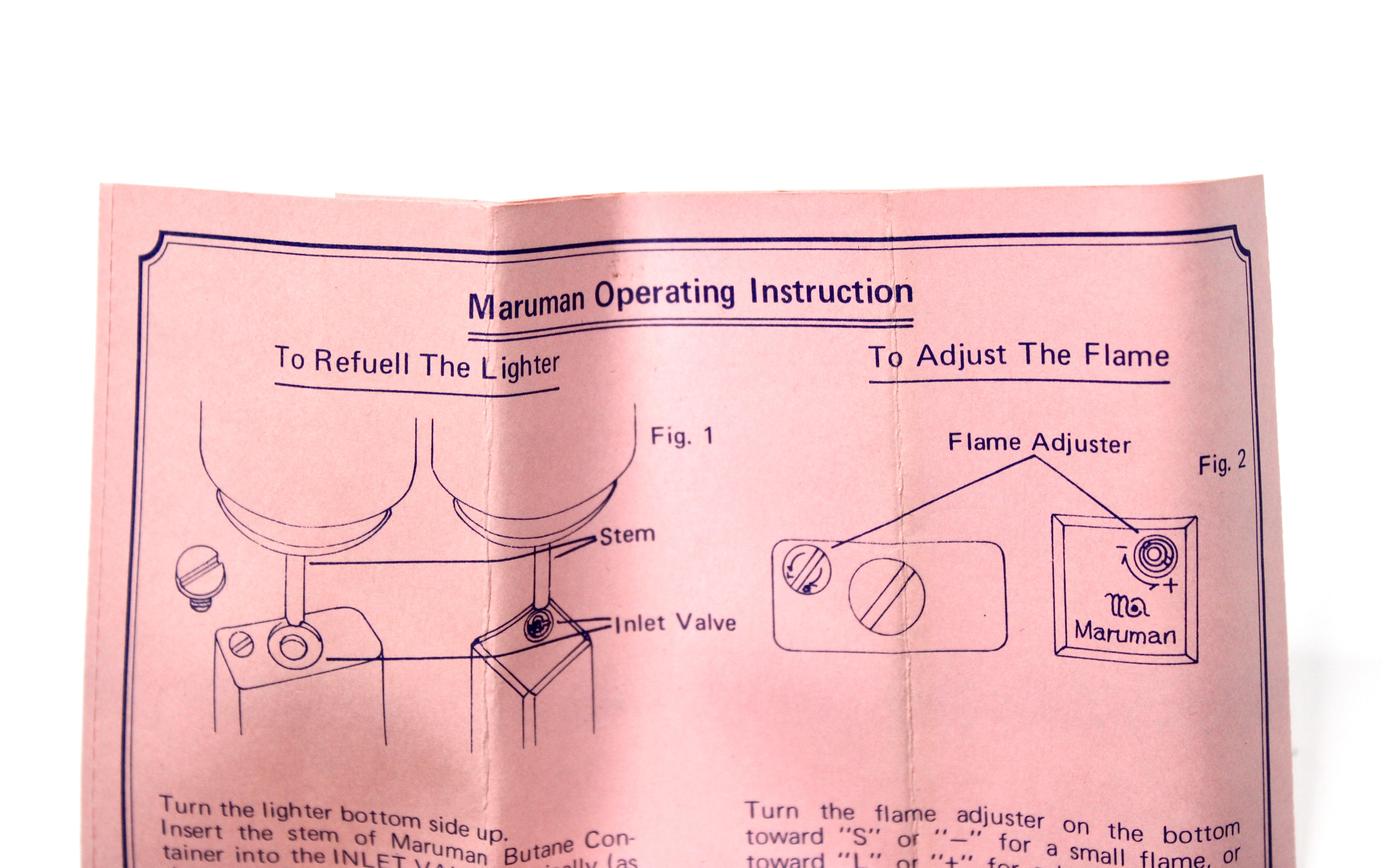 Briquet à cylindre en laque rouge de Maruman circa 1970 en vente 4