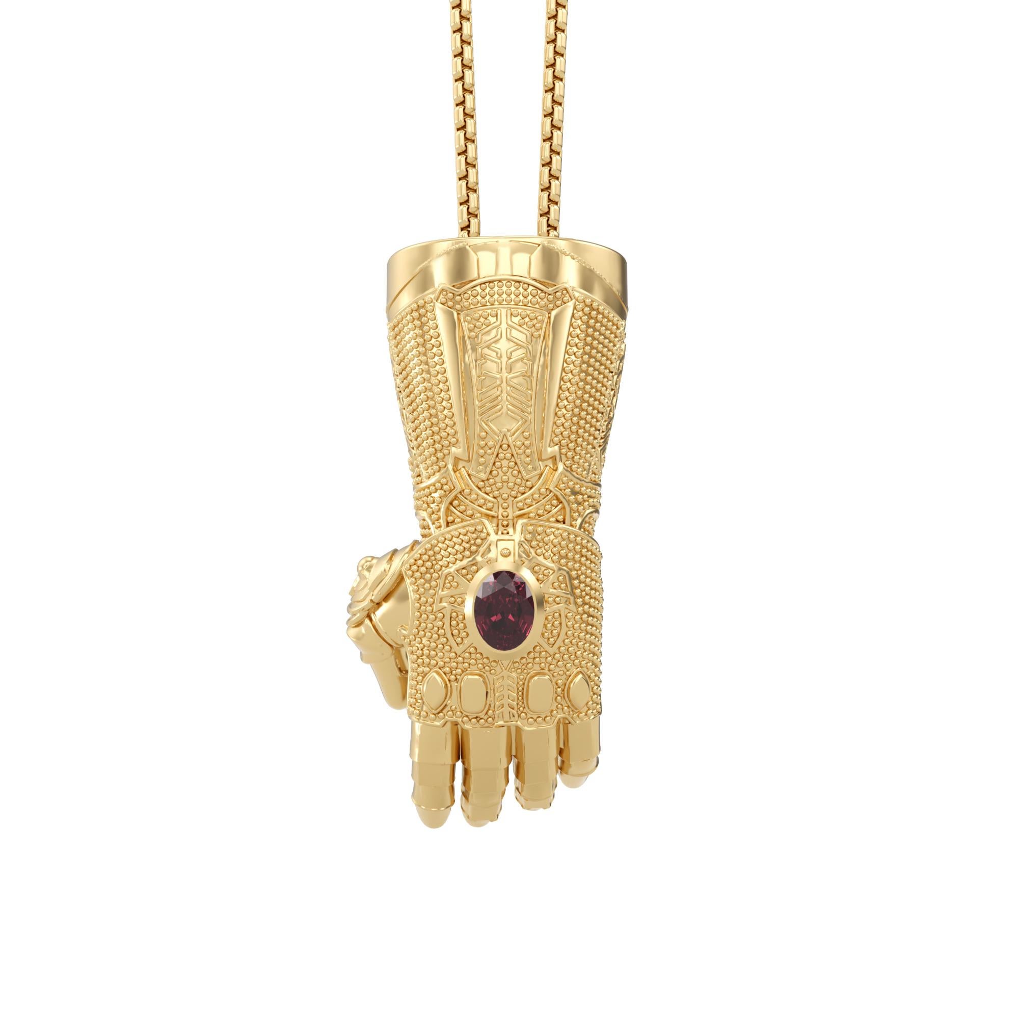 Medievale Marvel  ECG Gauntlet Pendant with Infinity Stone in vendita