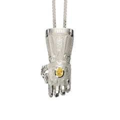 Marvel ECG Gauntlet Silver Pendant with Infinity Stone