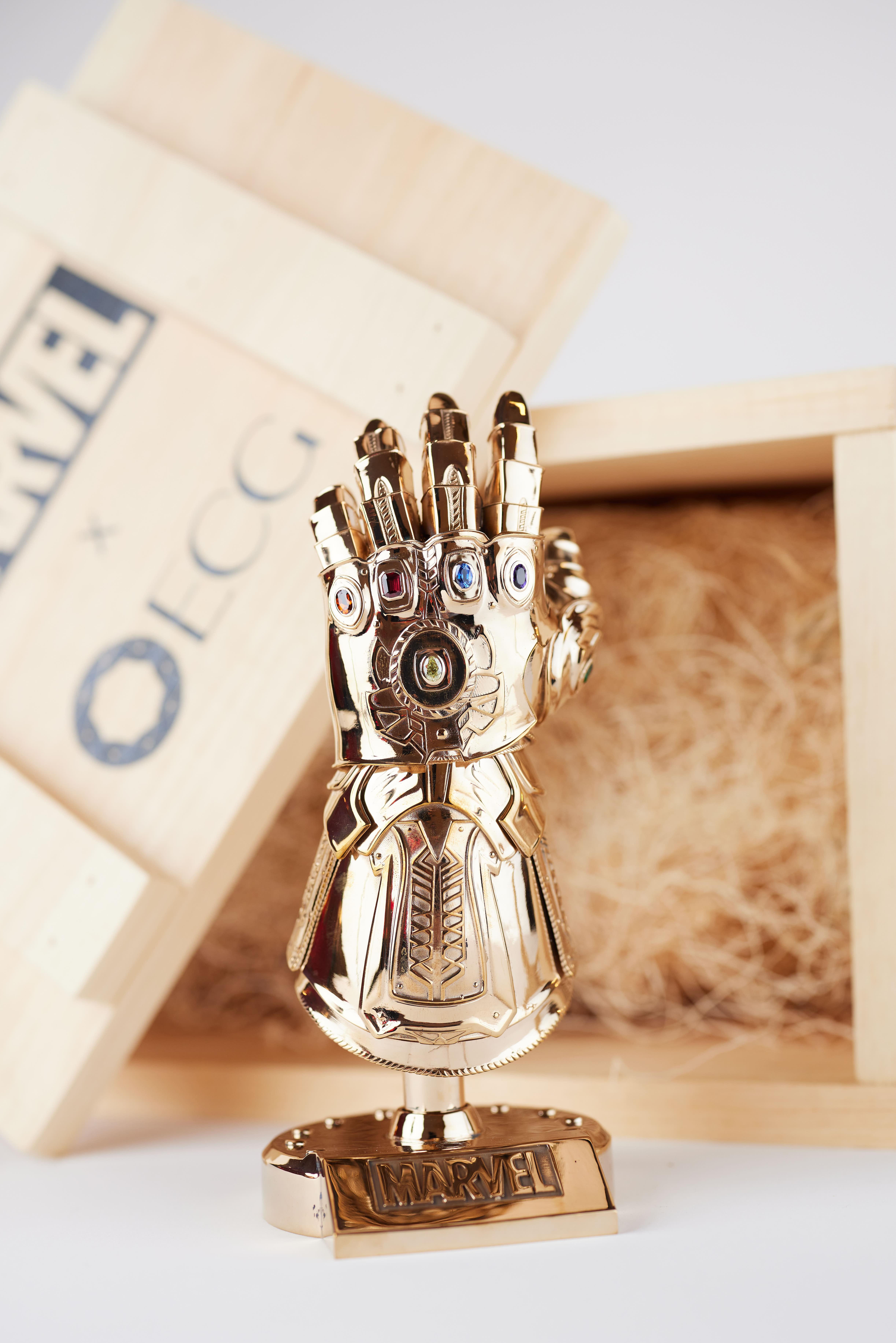 Marvel Infinity Gauntlet by ECG #100 For Sale 7