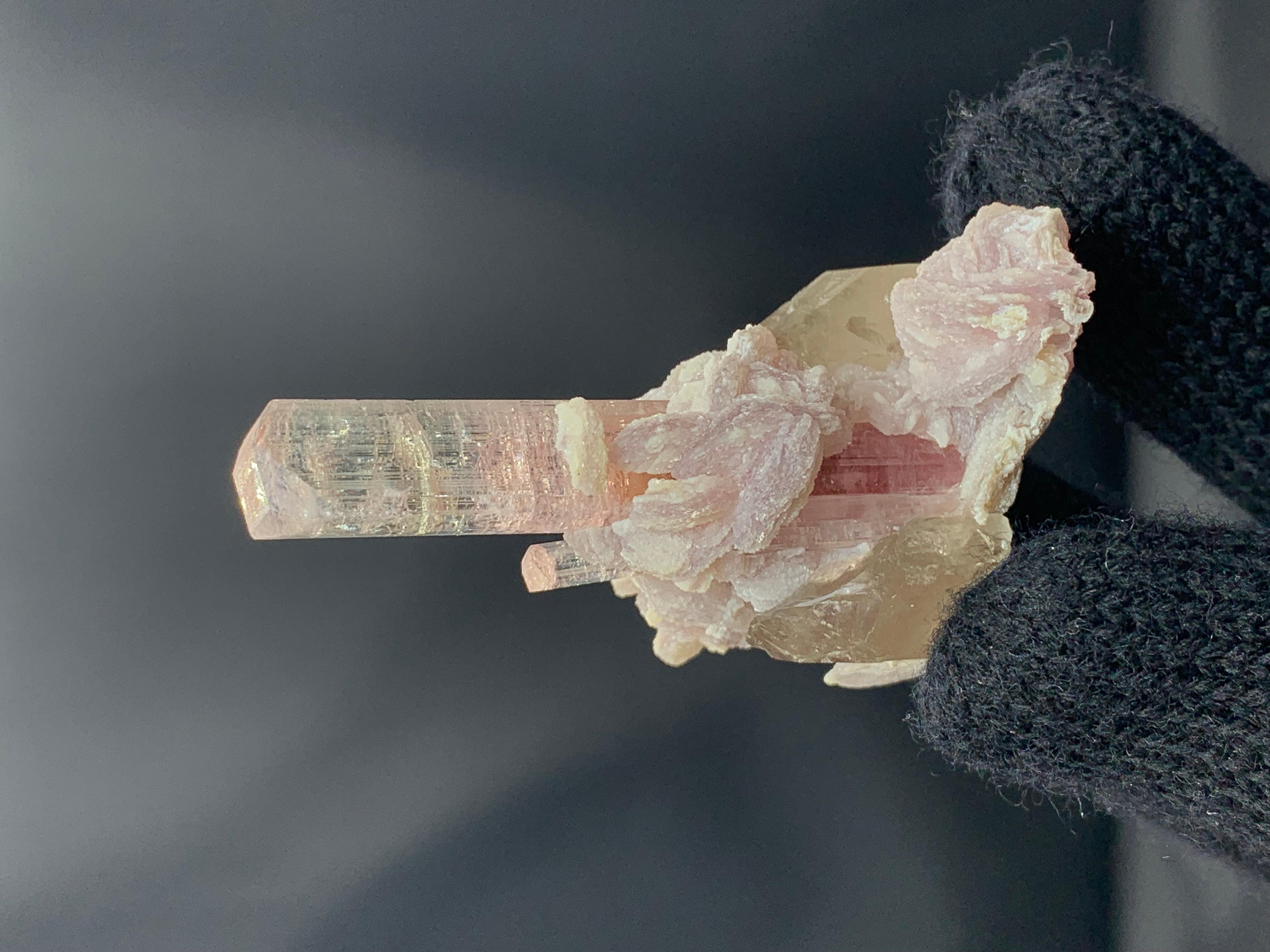 Afghano Pink Tourmaline Crystals On Smoky Quartz With Lepidolite From Afghanistan in vendita
