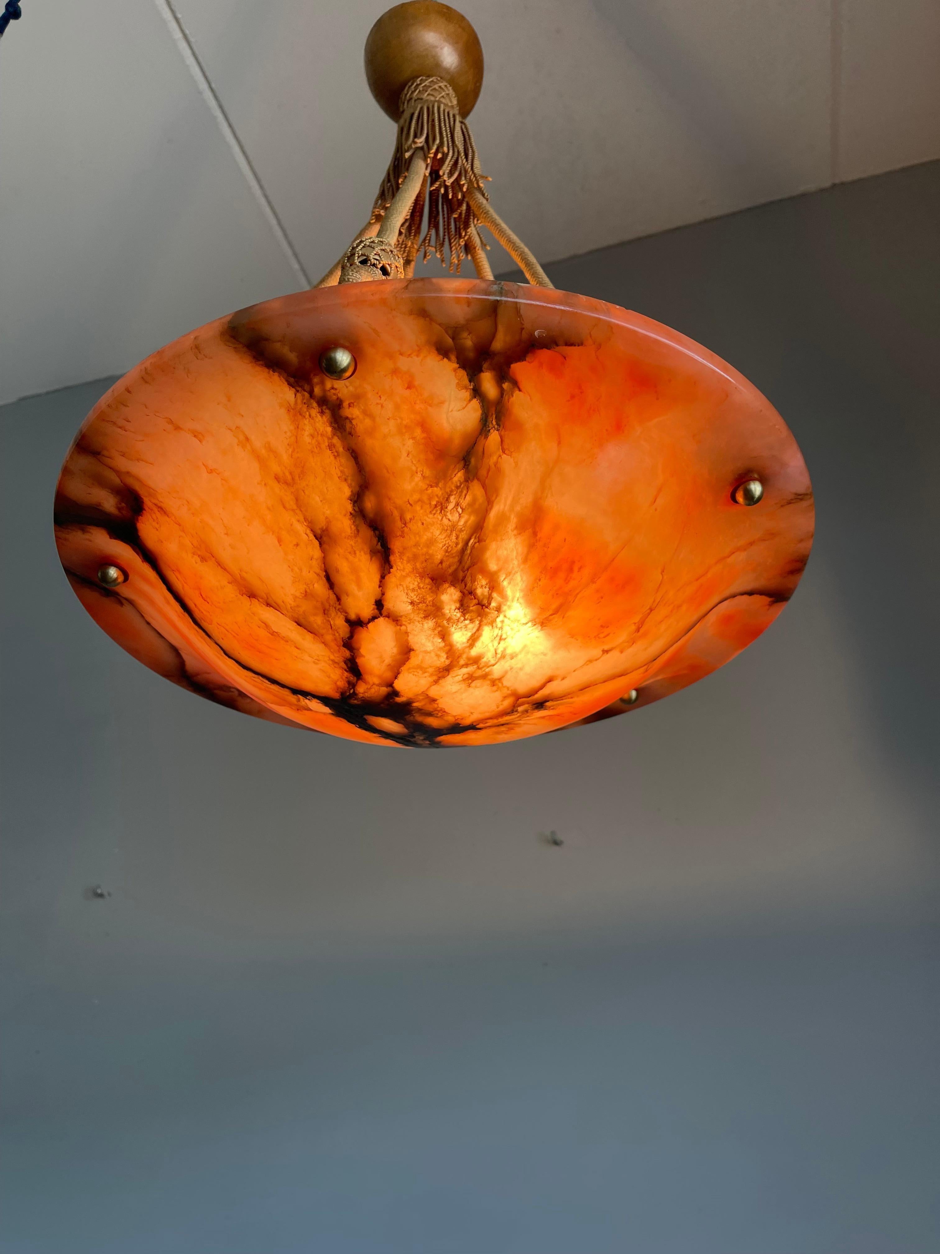 Albâtre Belle couleur, Art Deco Alabaster Pendant Light / Chandelier Suspendu sur Corde en vente