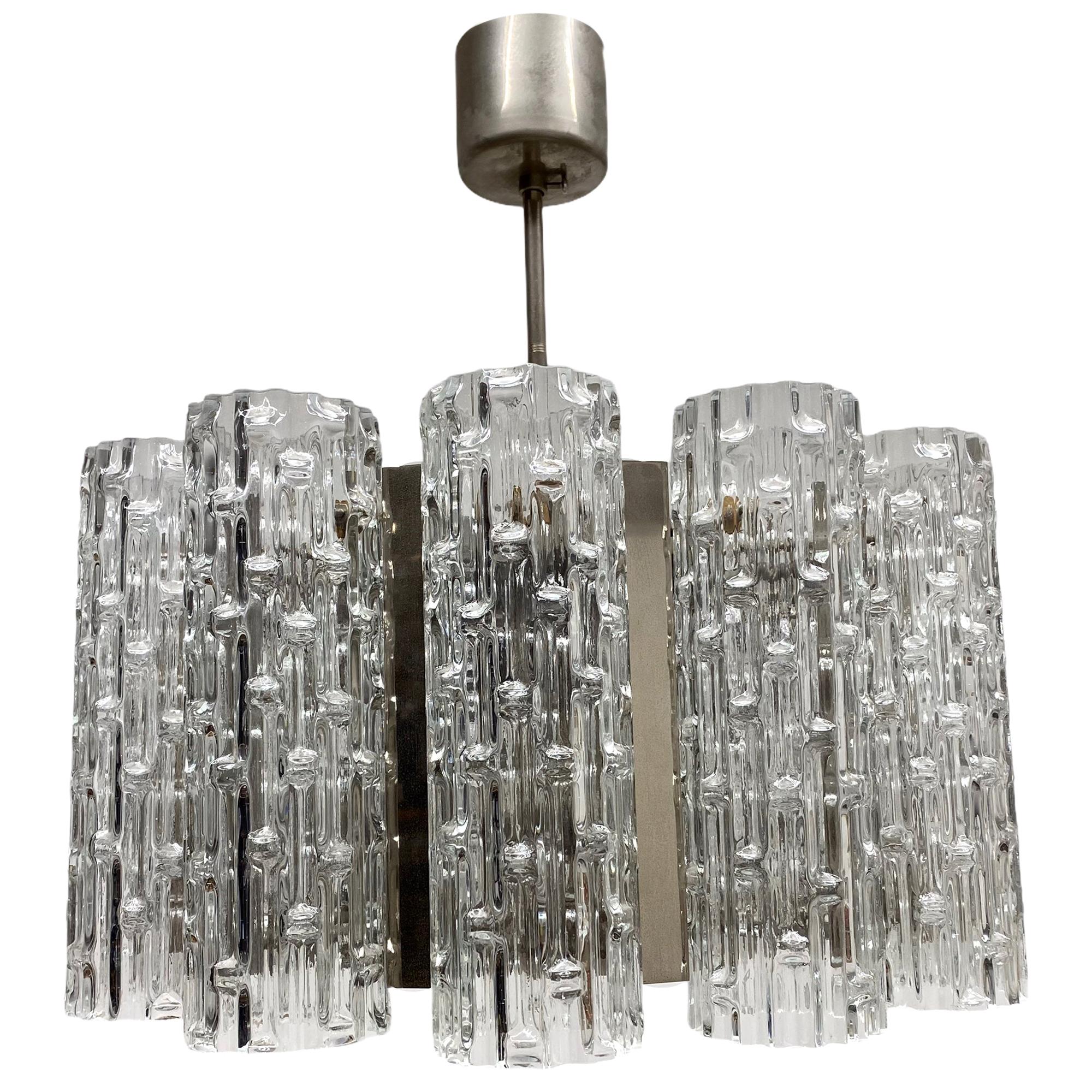 Meraviglioso lampadario in tubi di vetro e cromo Kaiser Leuchten 1960s