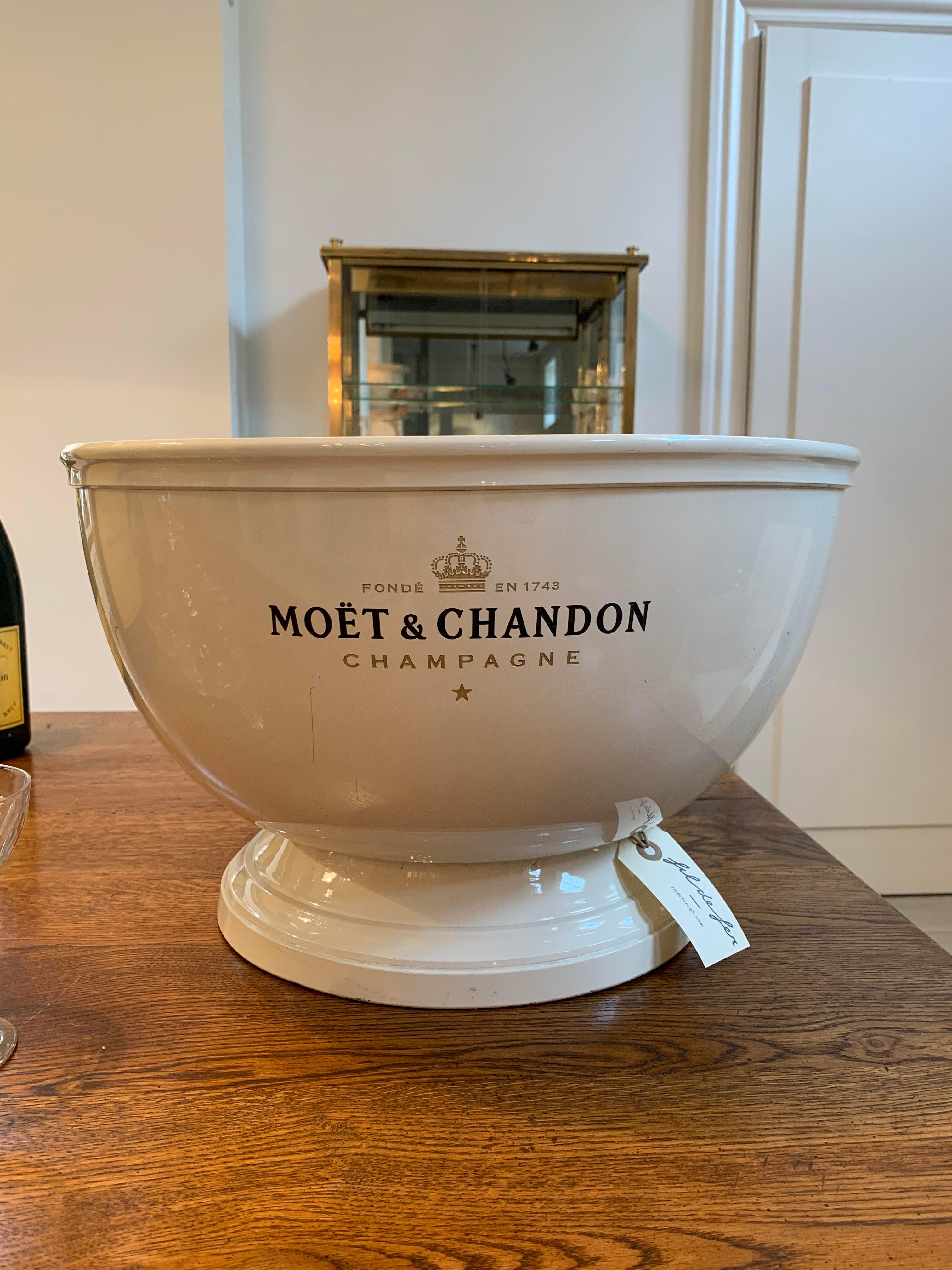 moet cooler